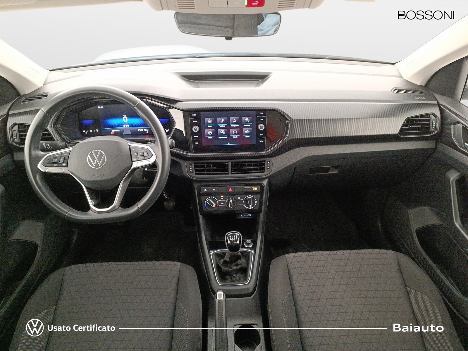 6 - Volkswagen T-Cross 1.0 tsi 110cv style