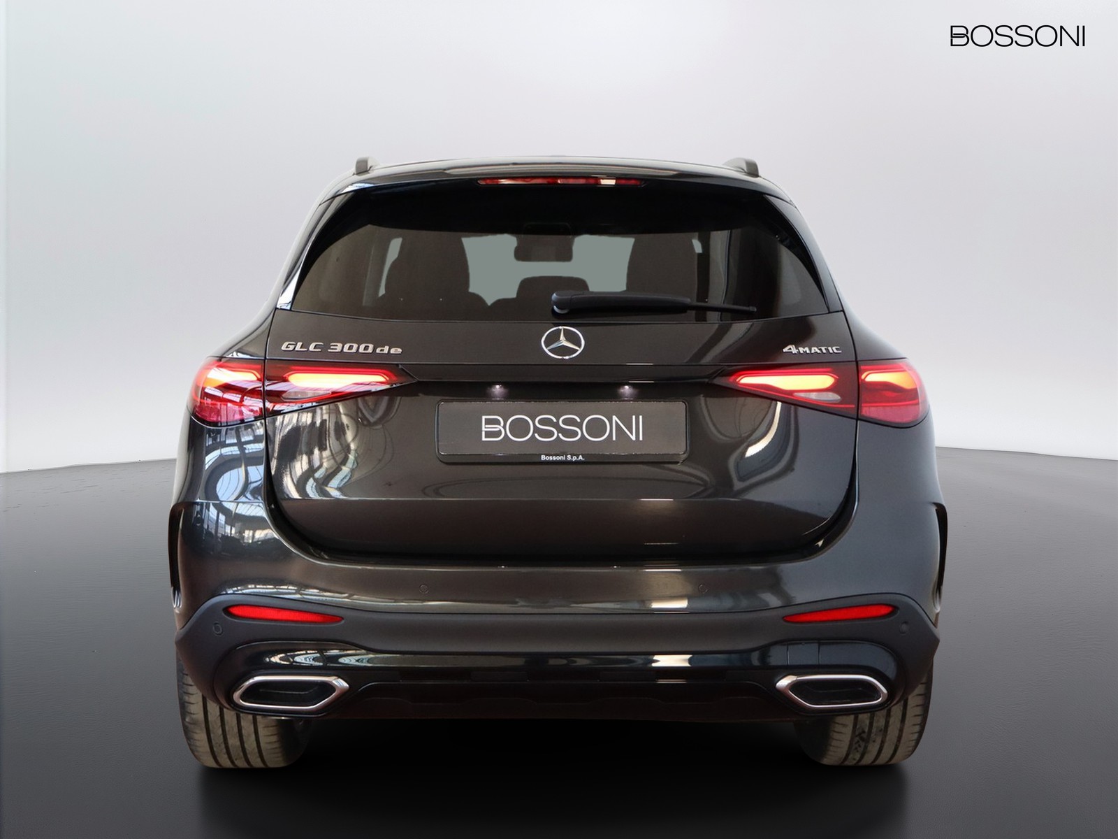 6 - Mercedes GLC suv 300 de plug in hybrid amg line advanced tech 4matic 9g-tronic