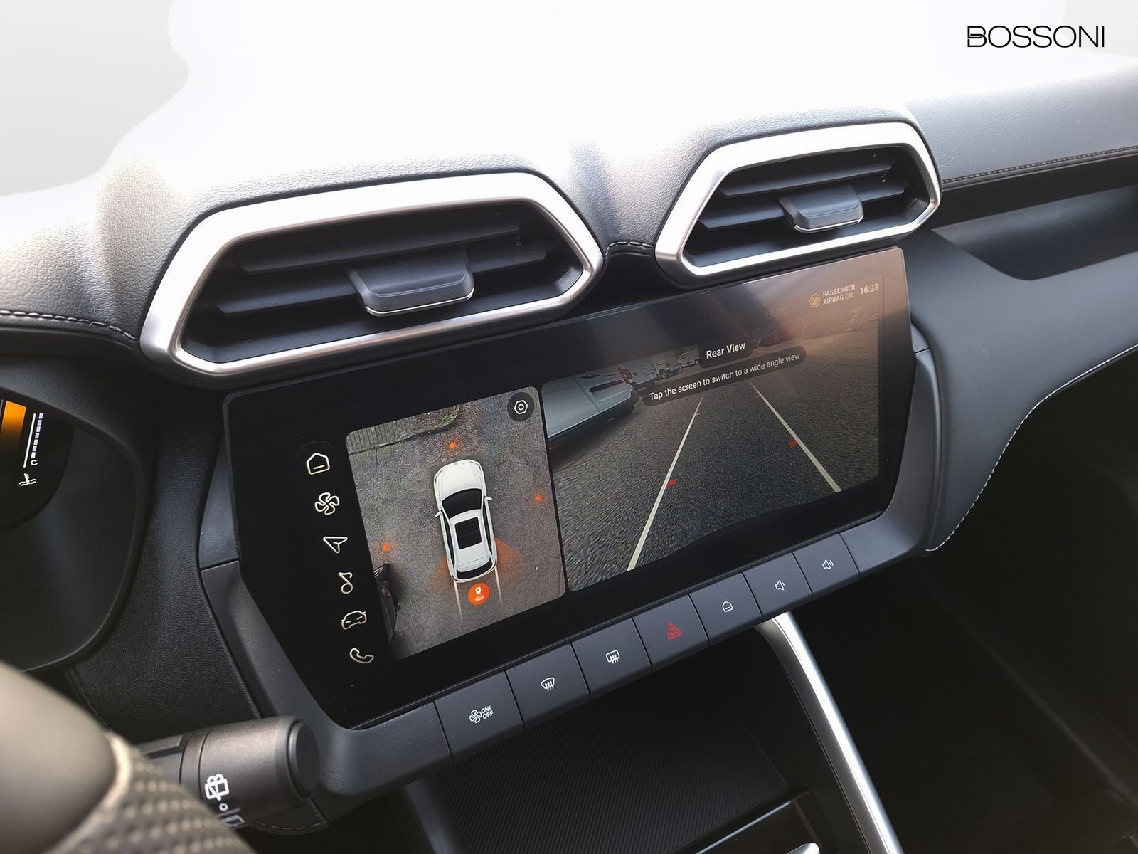 17 - Mg ZS 1.5 hybrid+ luxury auto