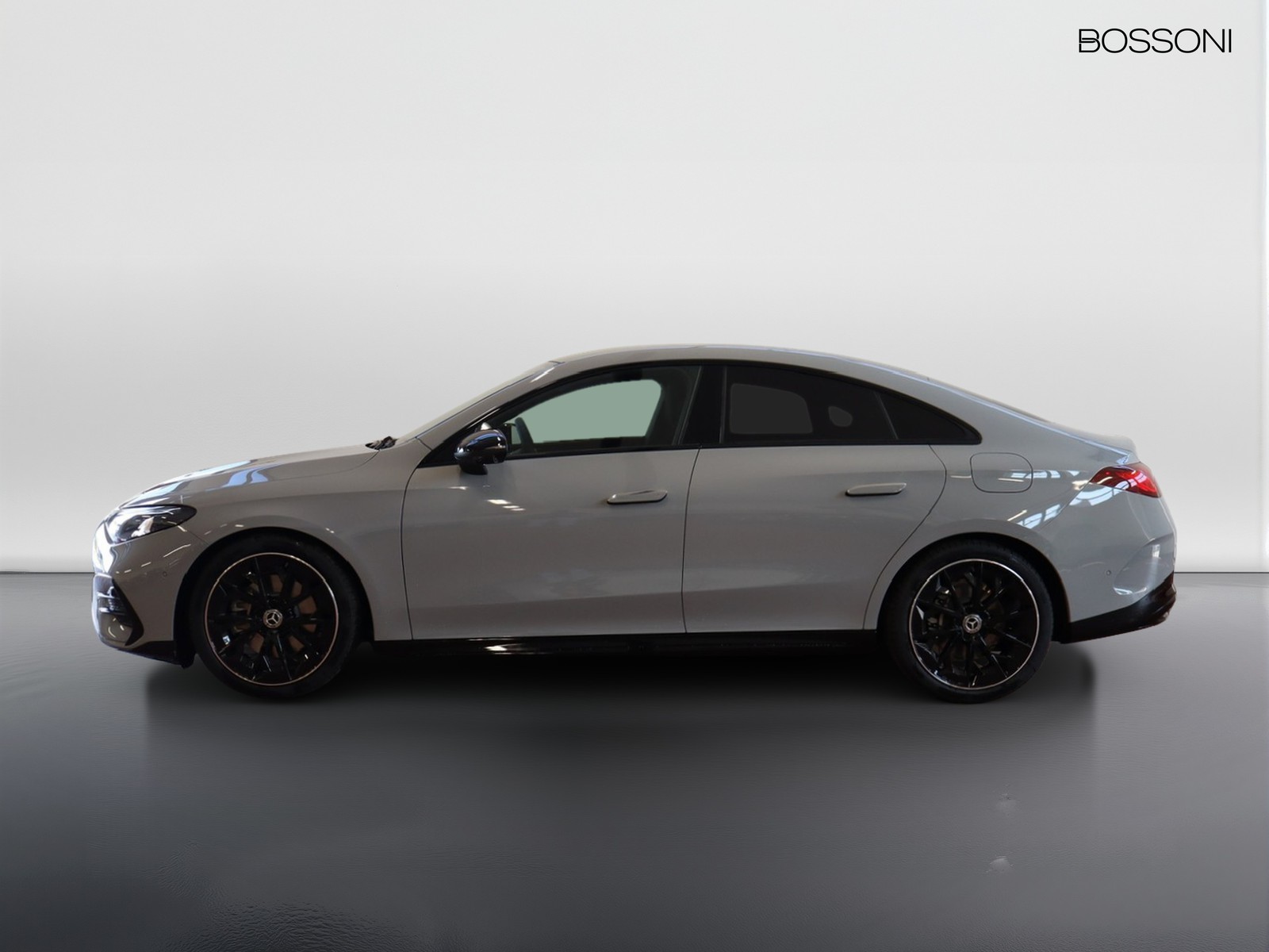 3 - Mercedes CLA 200 advanced plus auto