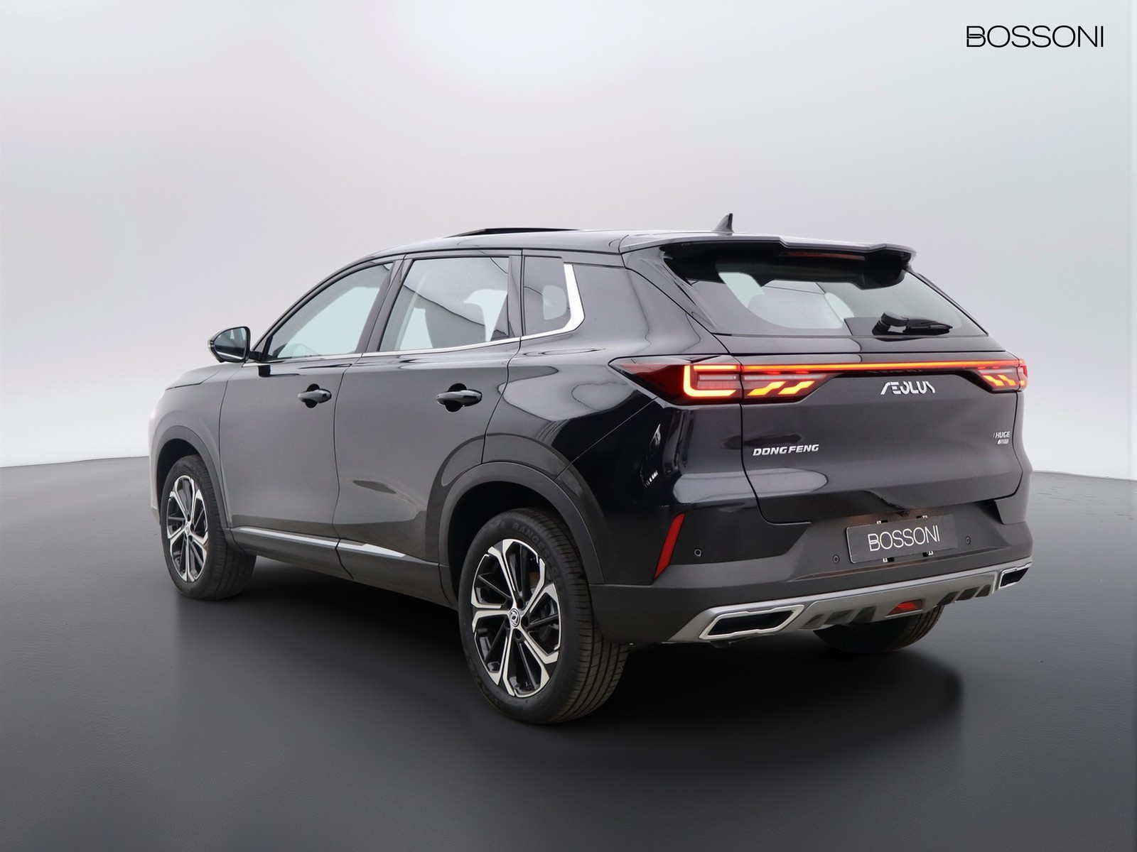 5 - Dongfeng Huge 1.5 t e2 320t auto