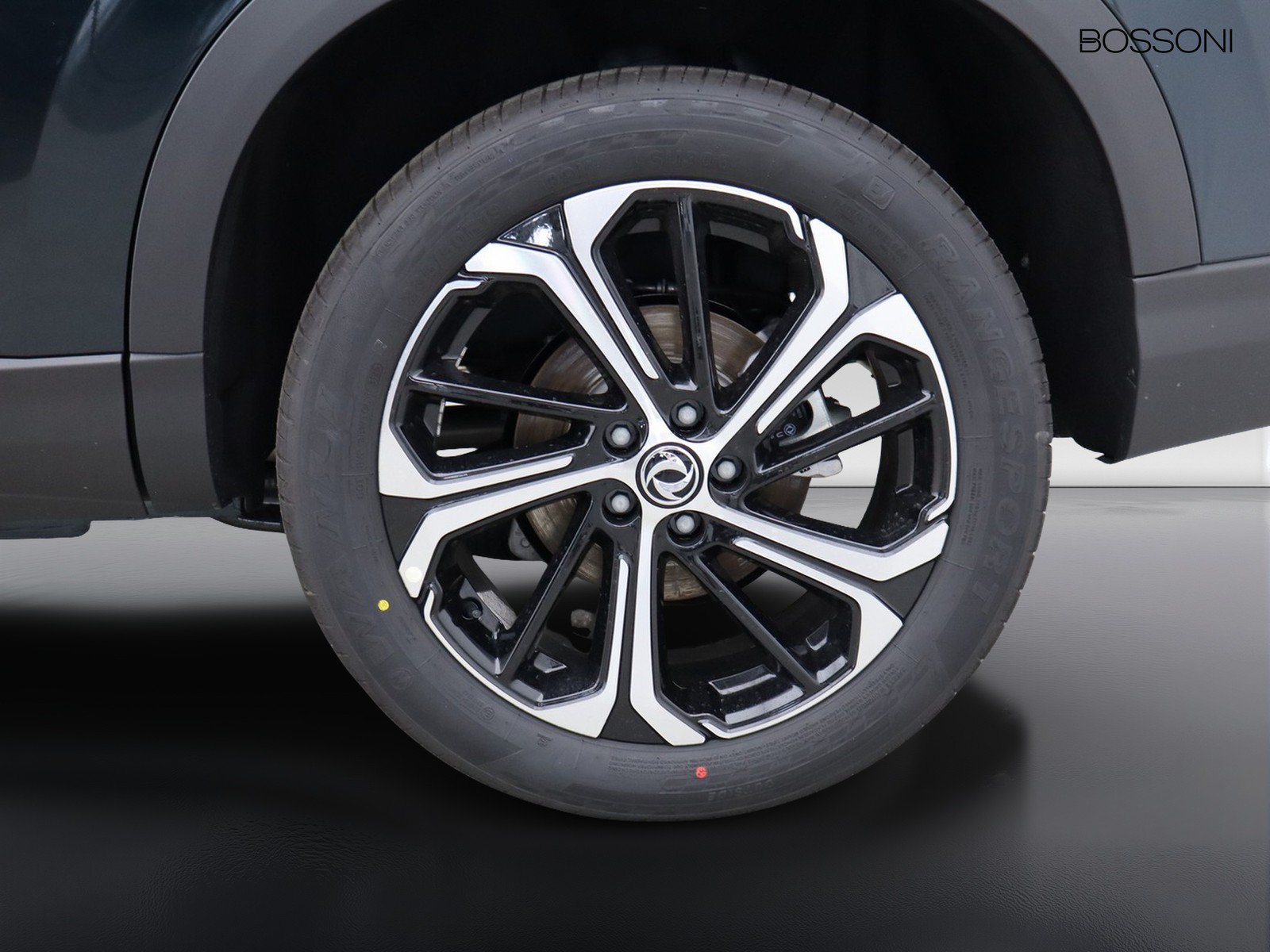 4 - Dongfeng Huge 1.5 t e2 320t auto