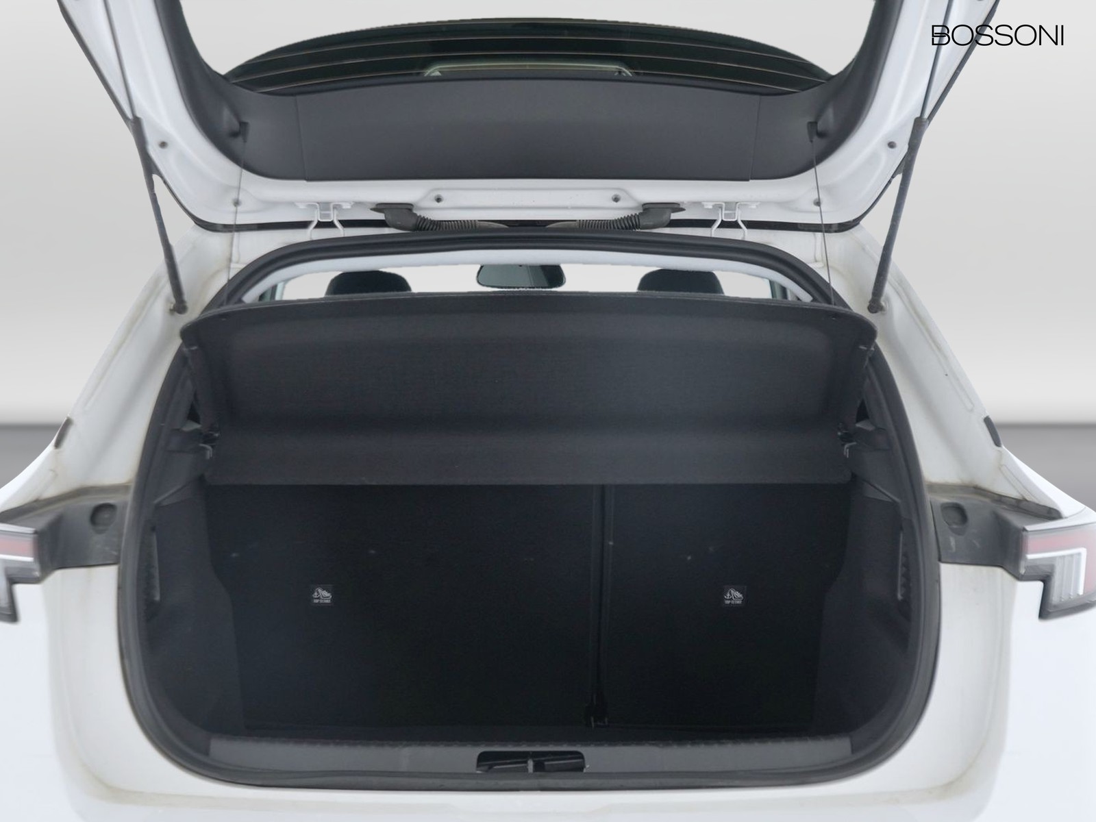 10 - Opel Mokka 1.2 t 100cv elegance s&s
