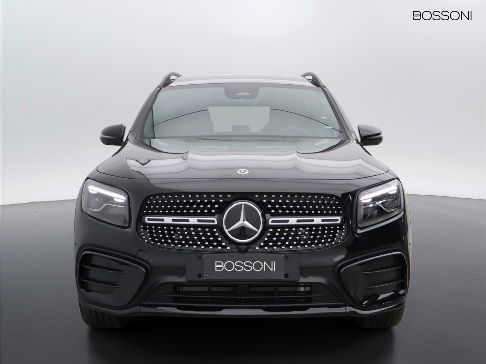 2 - Mercedes GLB 220 d amg line premium 4matic 8g-dct