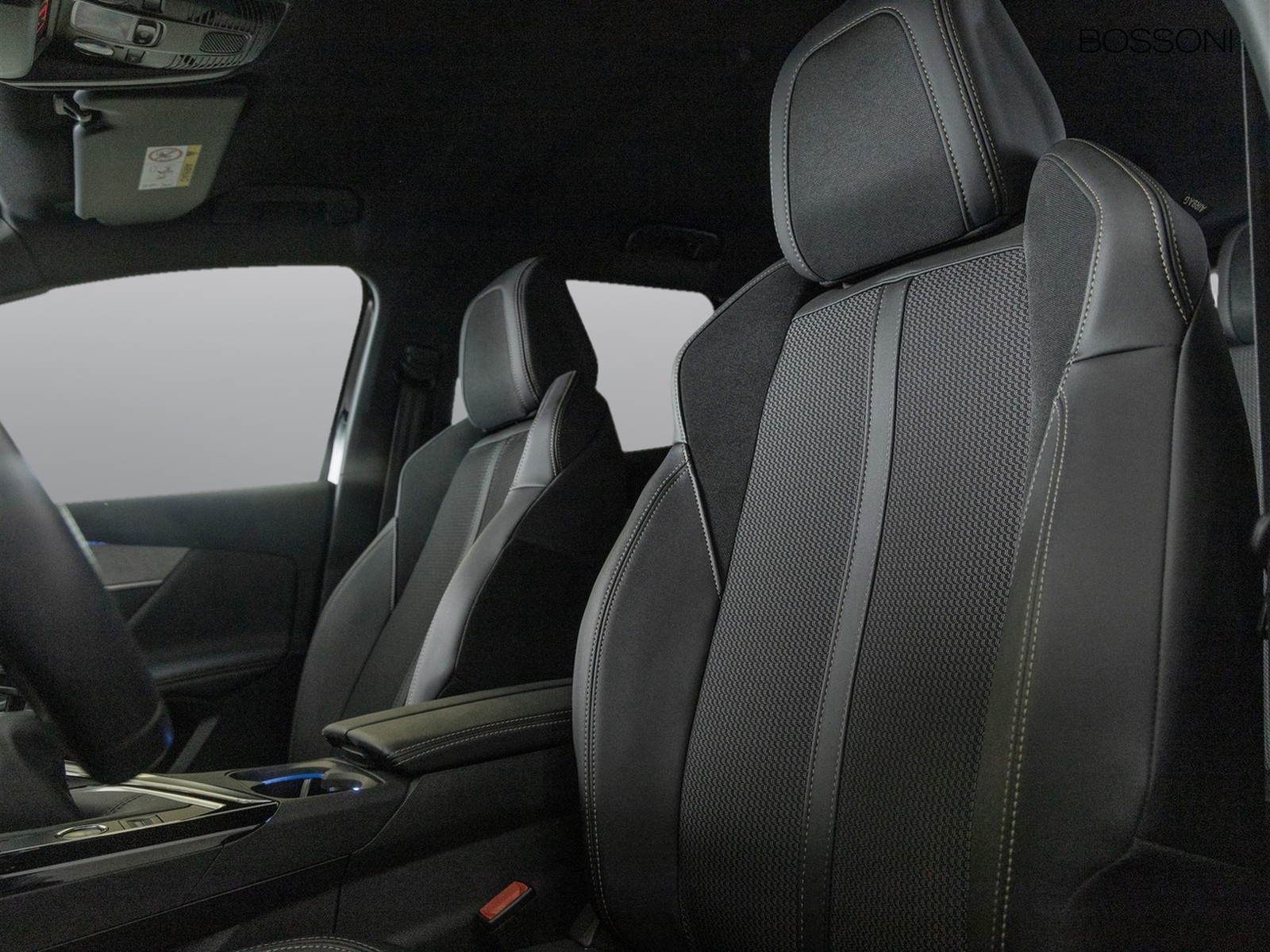 8 - Peugeot 3008 1.2 puretech turbo gt s&s