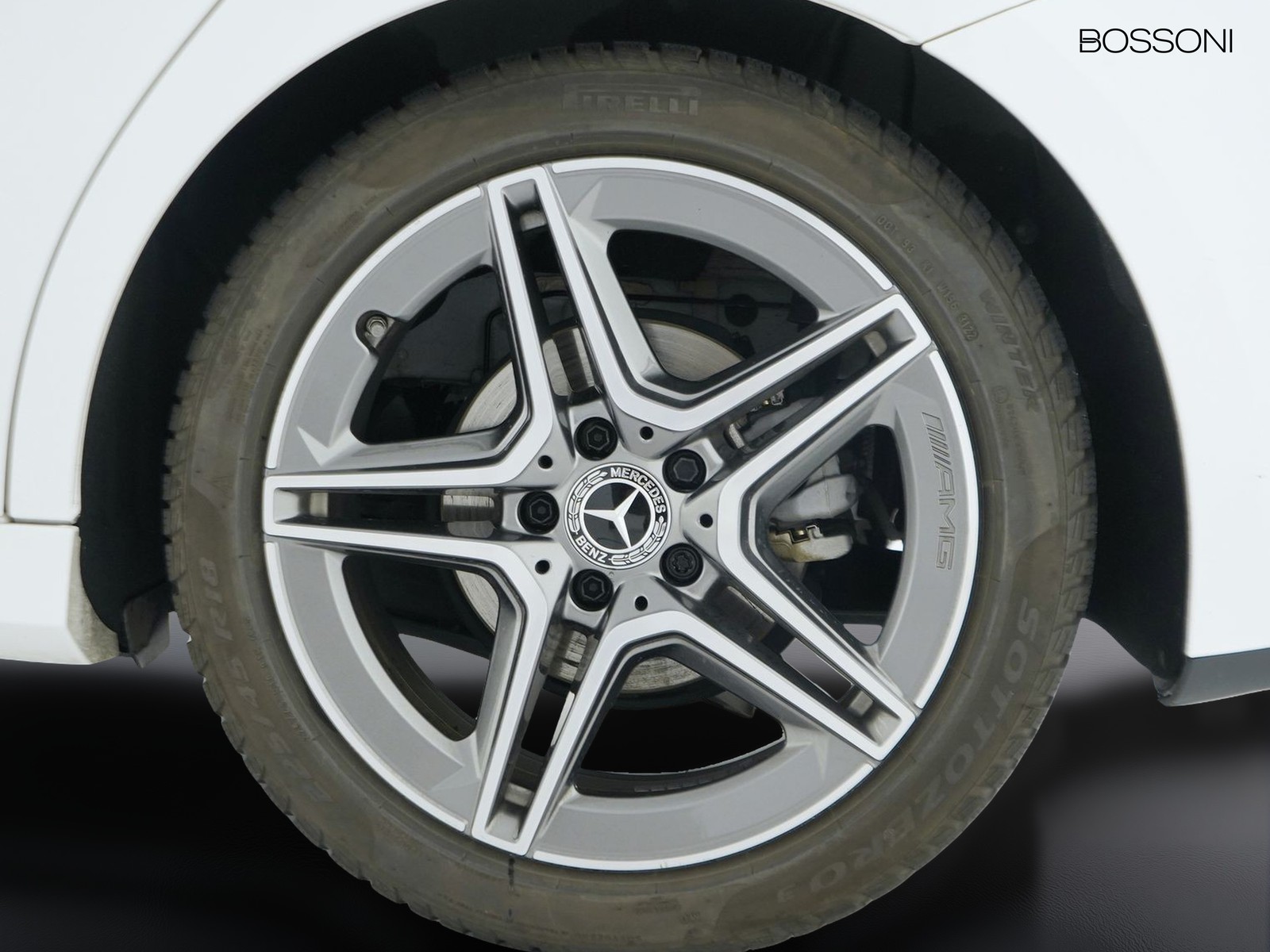 12 - Mercedes Classe A 180 amg line advanced plus 7g-dct