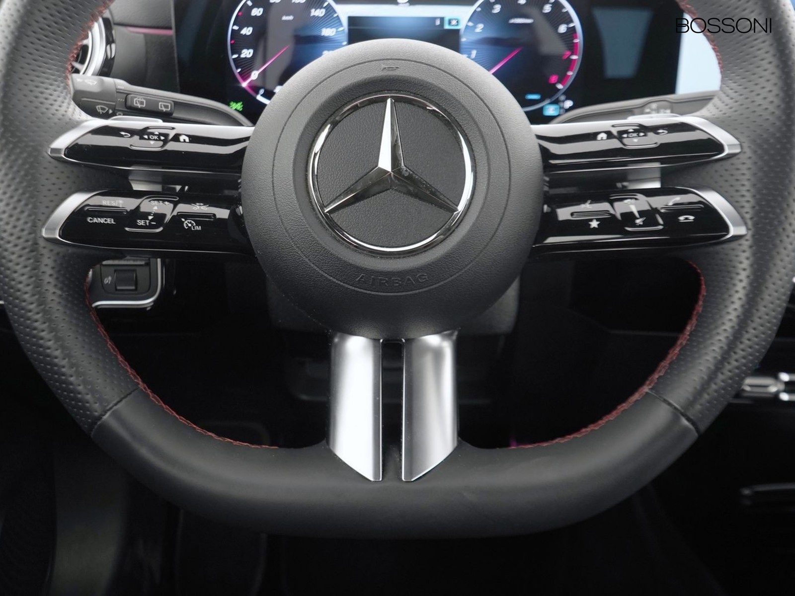 15 - Mercedes Classe A 180 amg line advanced plus 7g-dct