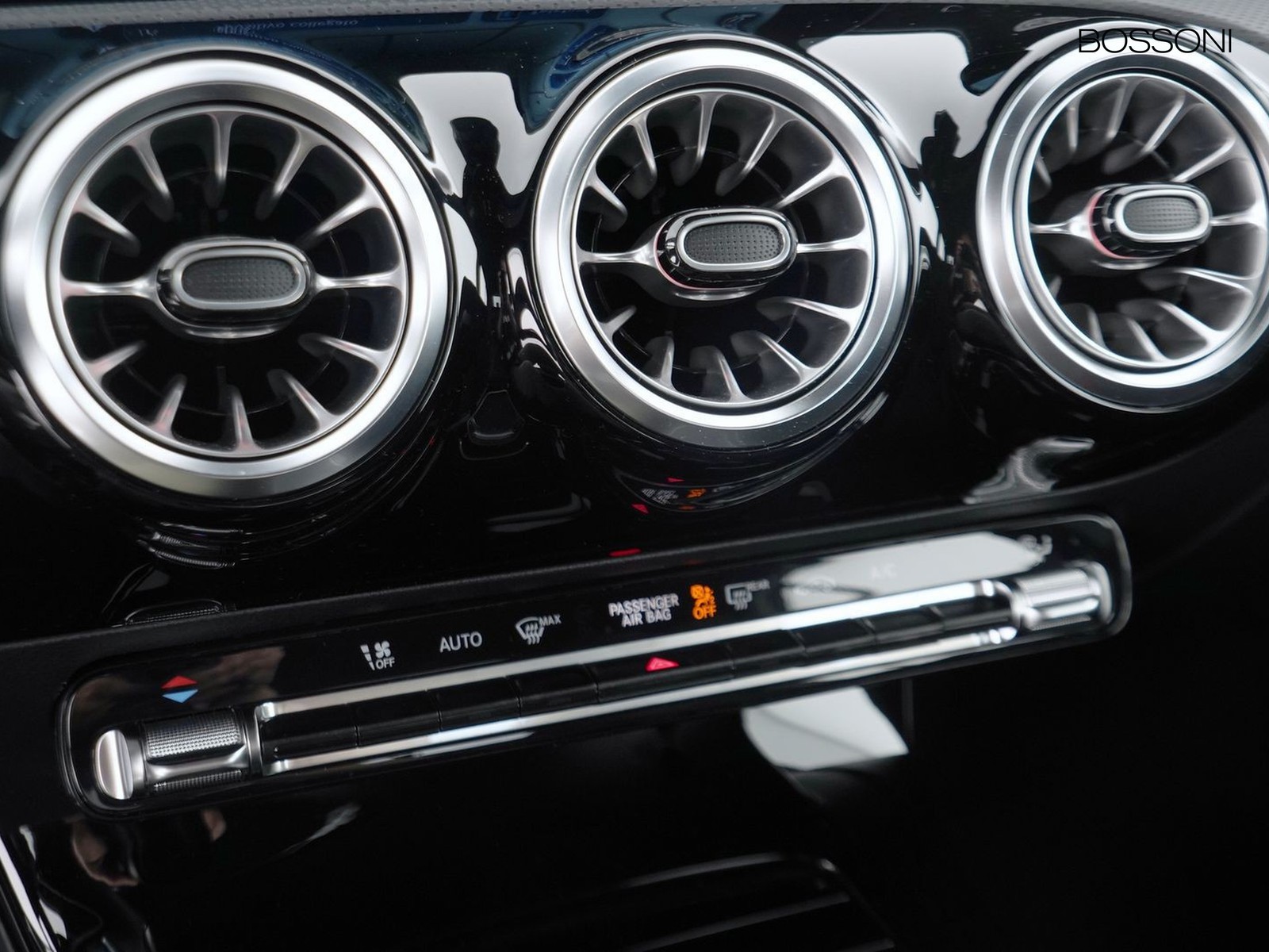 26 - Mercedes Classe A 180 amg line advanced plus 7g-dct