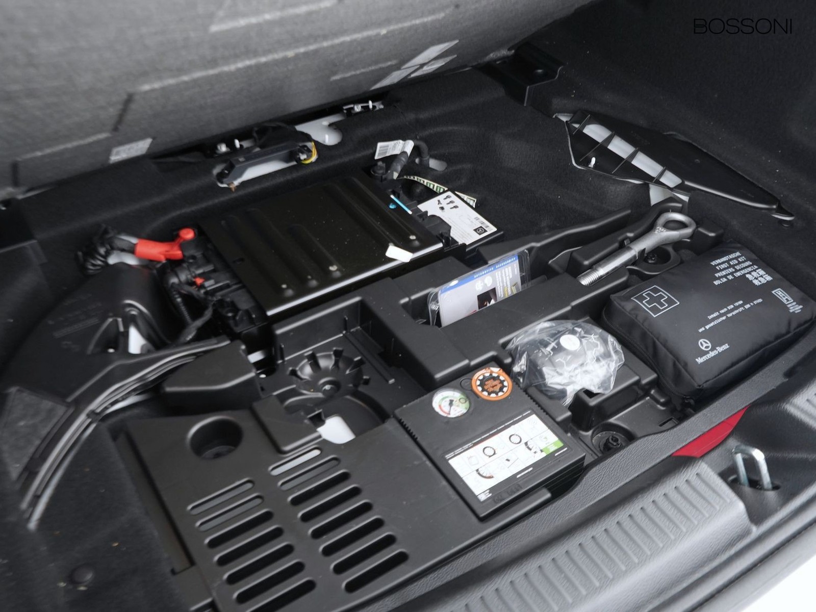 35 - Mercedes Classe A 180 amg line advanced plus 7g-dct