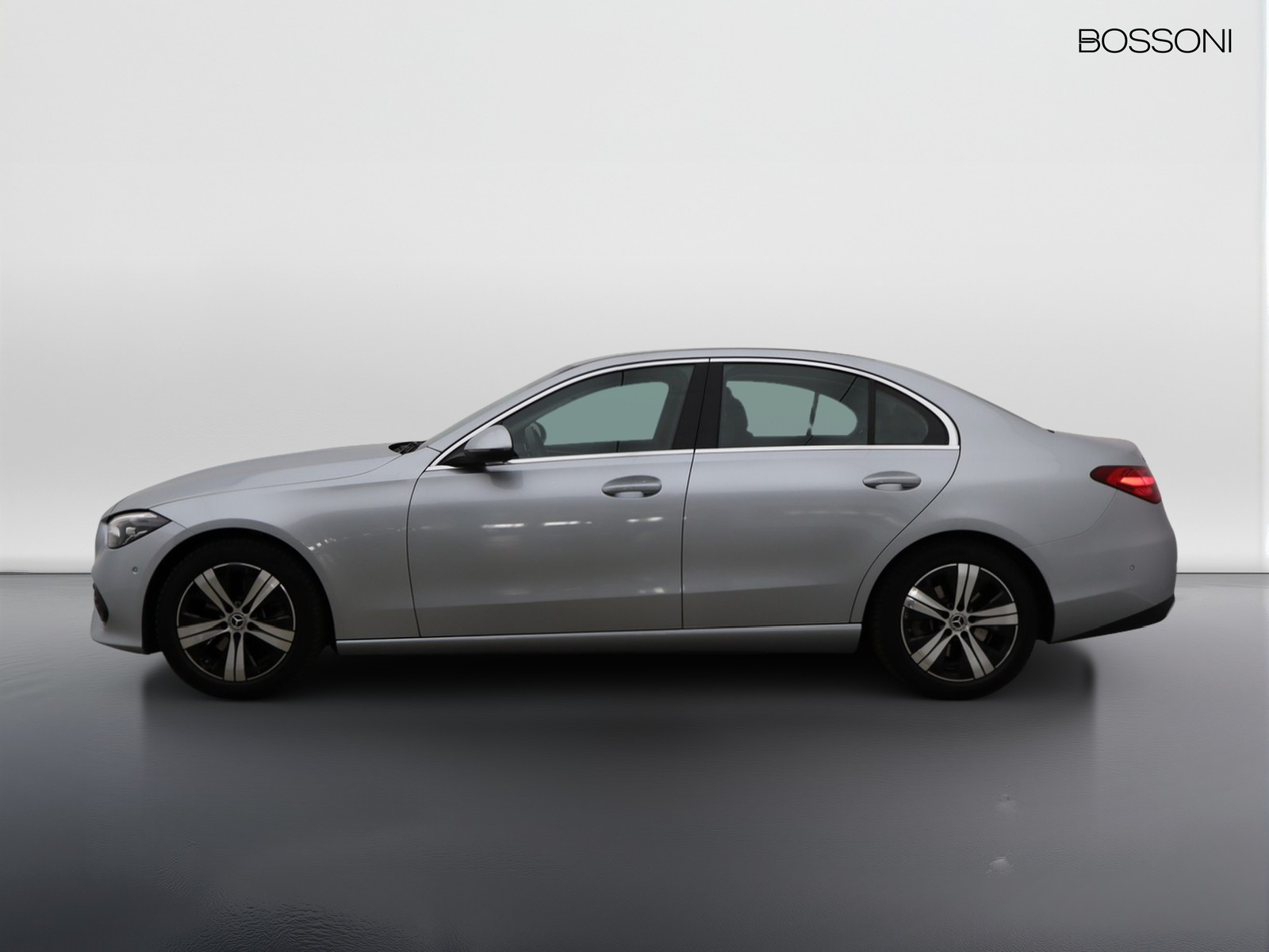3 - Mercedes Classe C berlina 220 d mild hybrid sport 4matic 9g-tronic