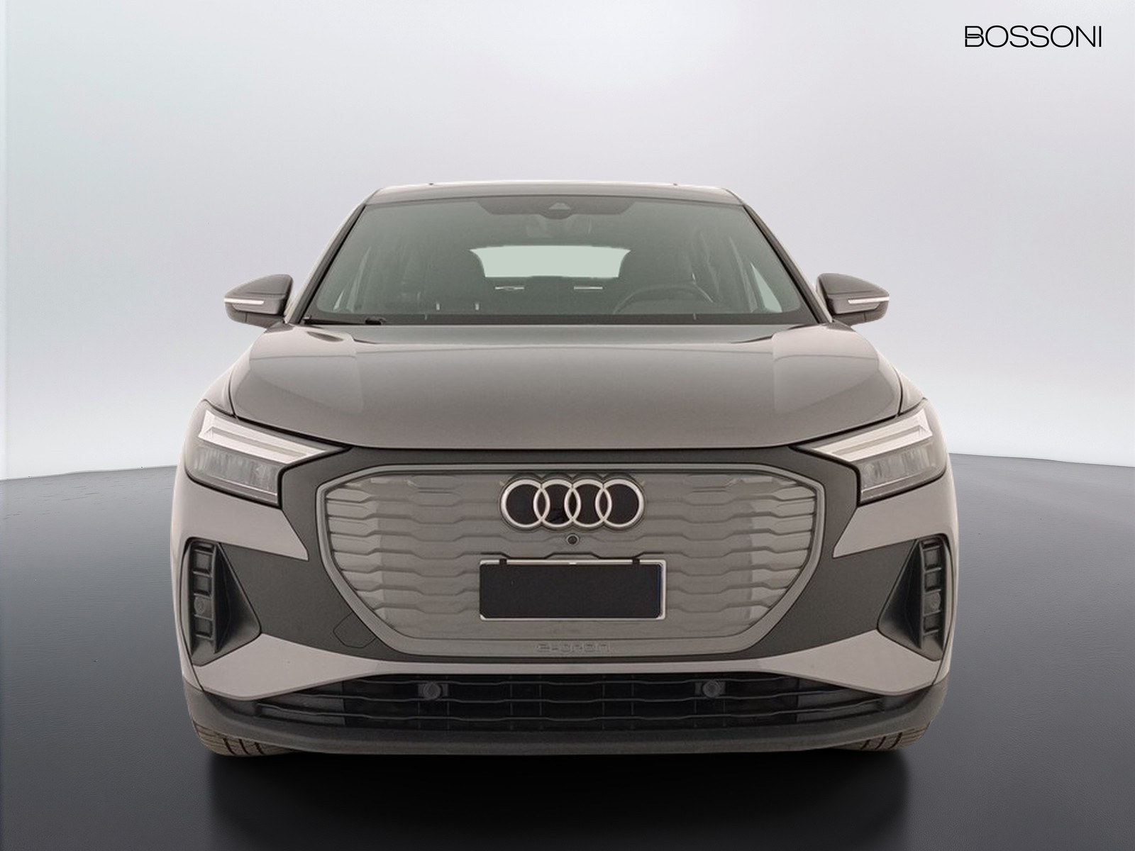 2 - Audi Q4 e-tron sportback e-tron 45 business quattro