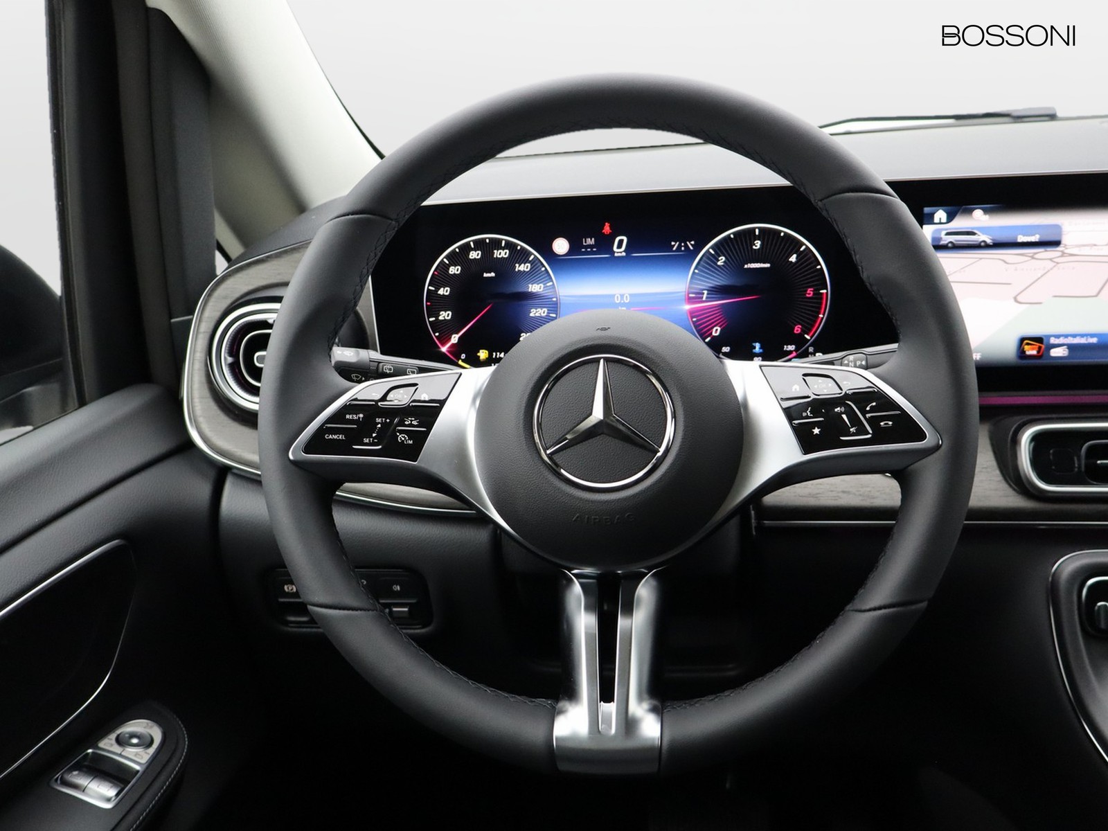 18 - Mercedes Vans Classe V long 250 d avantgarde 4matic 9g-tronic plus