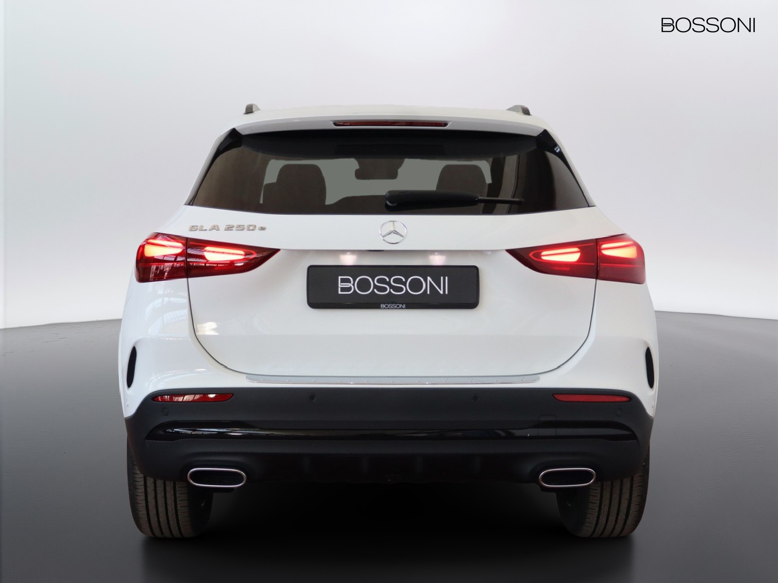 6 - Mercedes GLA 250 e plug-in-hybrid amg line extra 8g-dct