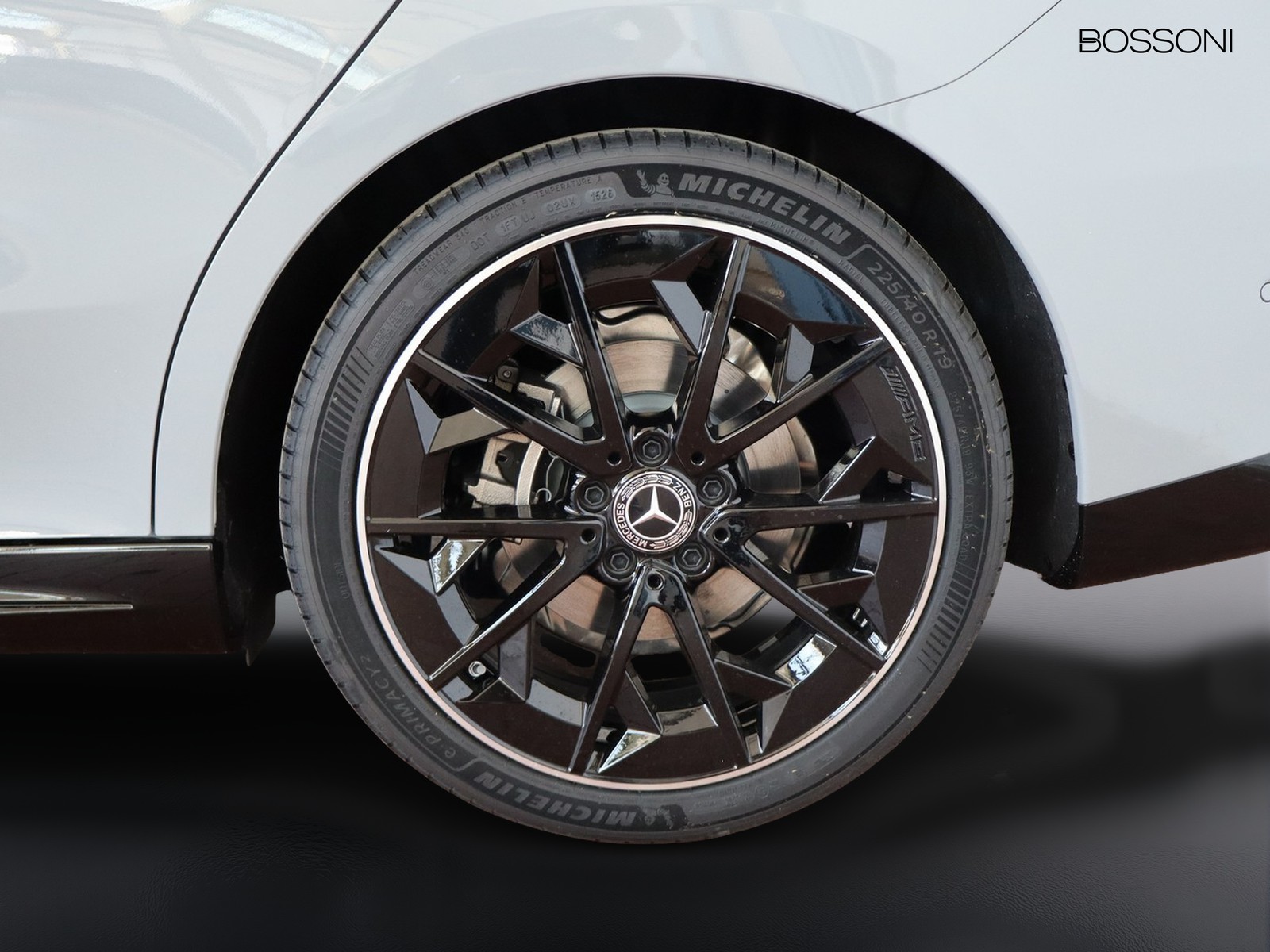 4 - Mercedes CLA 200 advanced plus auto