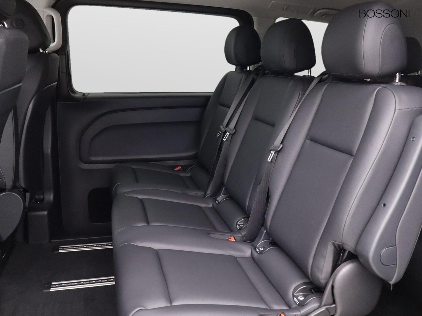 8 - Mercedes Vans Vito tourer 116 cdi long select 9g-tronic