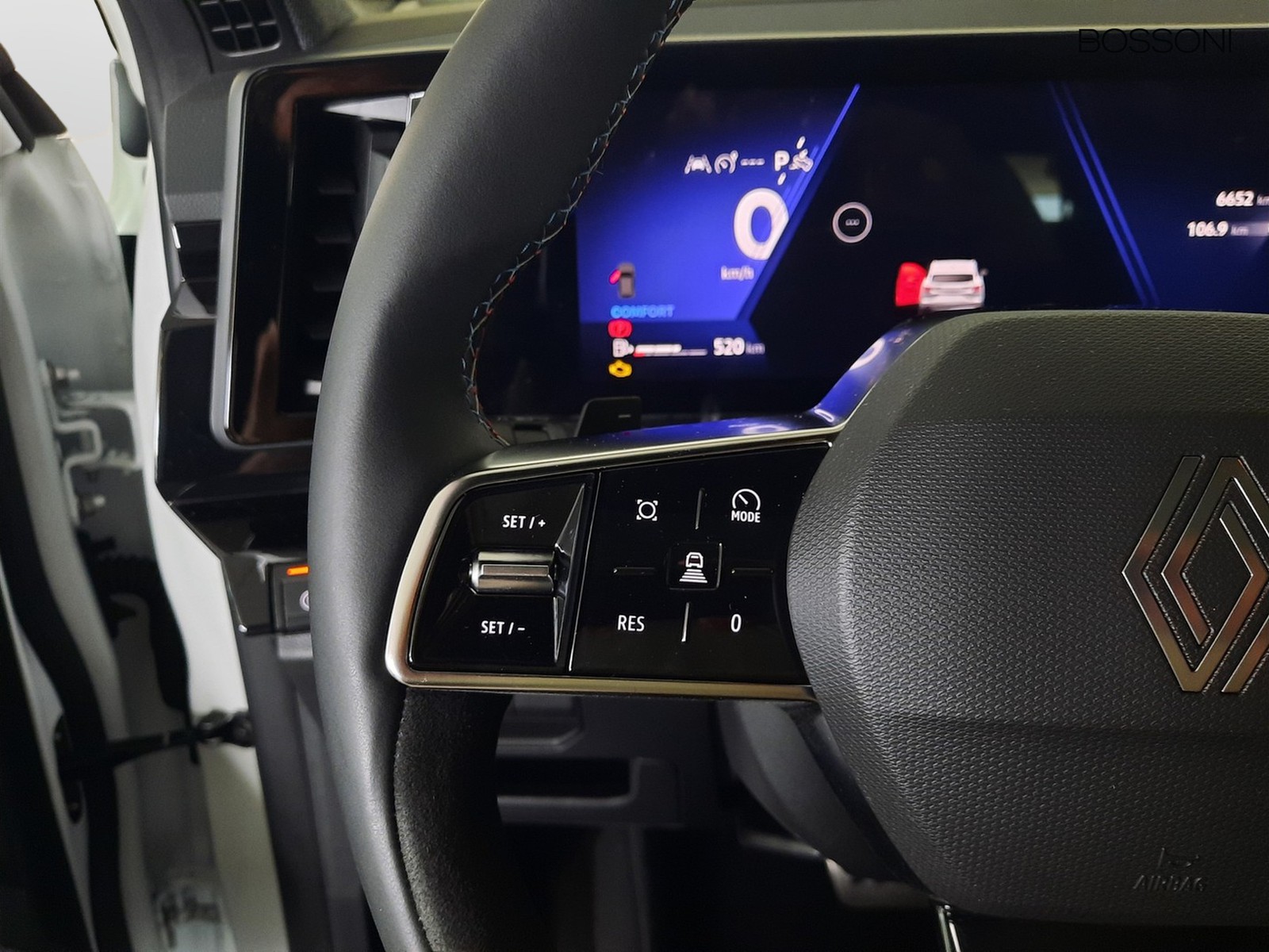 17 - Renault Austral 1.2 full hybrid e-tech 200cv esprit alpine auto