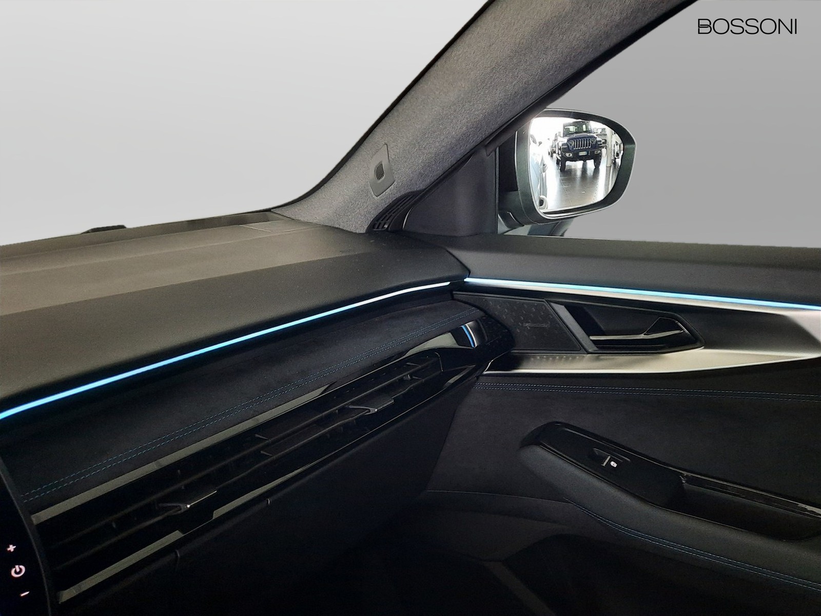 27 - Renault Austral 1.2 full hybrid e-tech 200cv esprit alpine auto