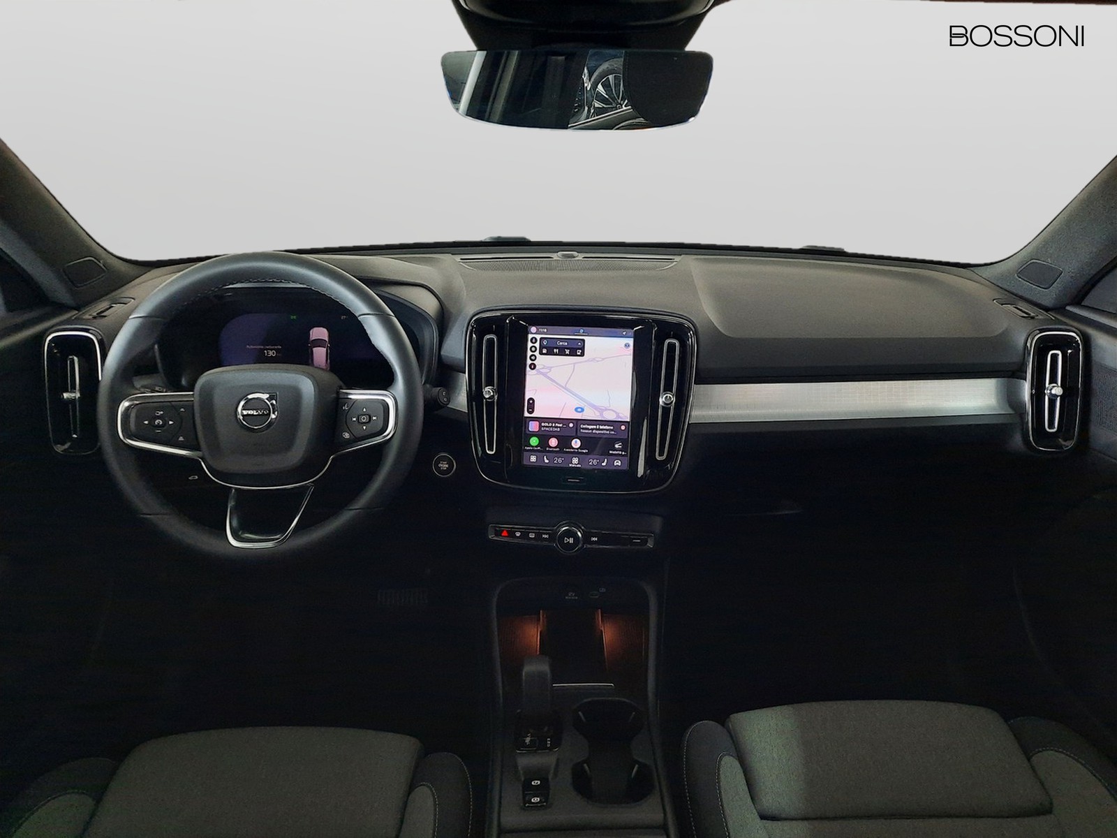 6 - Volvo XC40 2.0 b3 core automatico