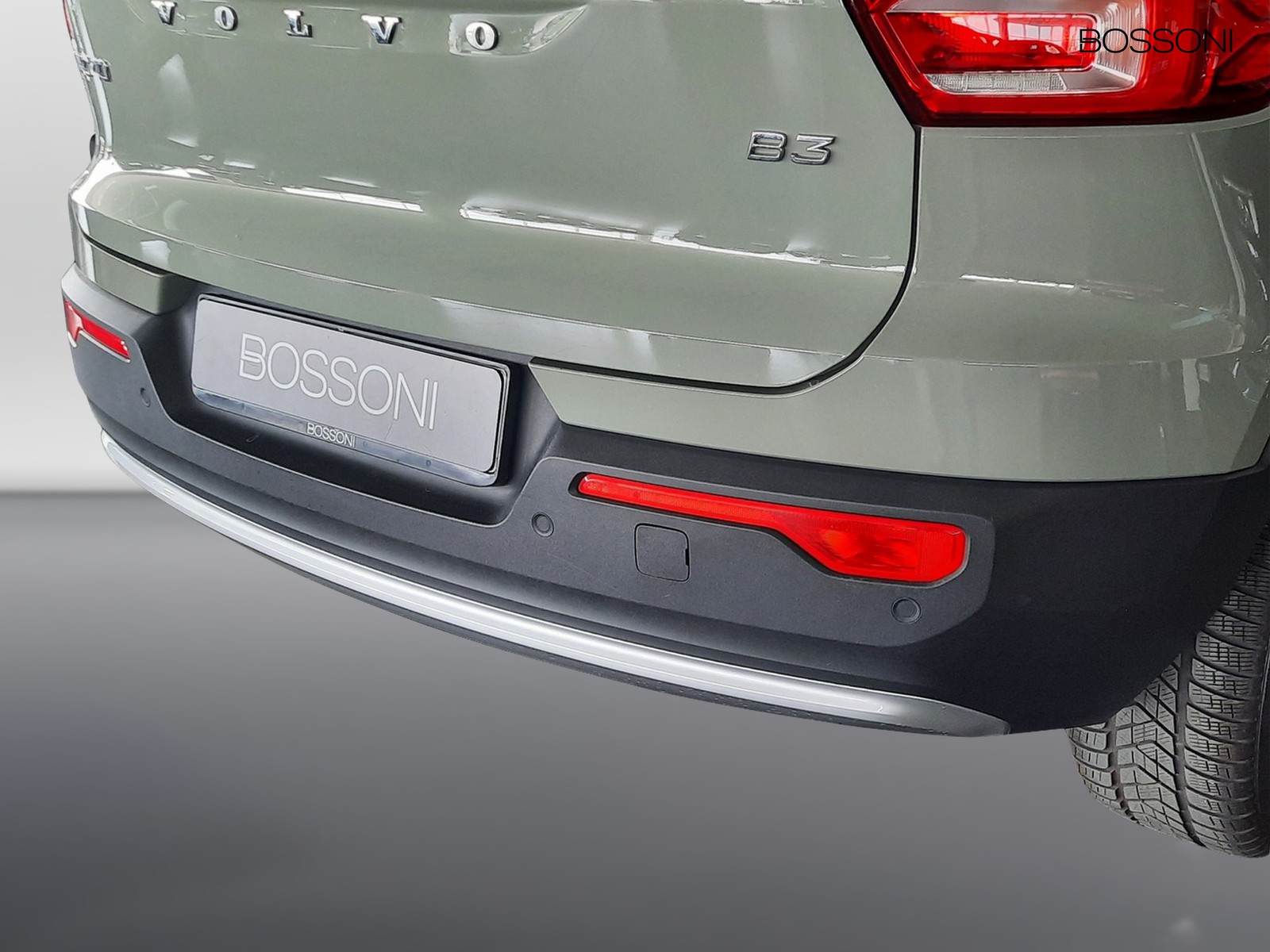 23 - Volvo XC40 2.0 b3 core automatico