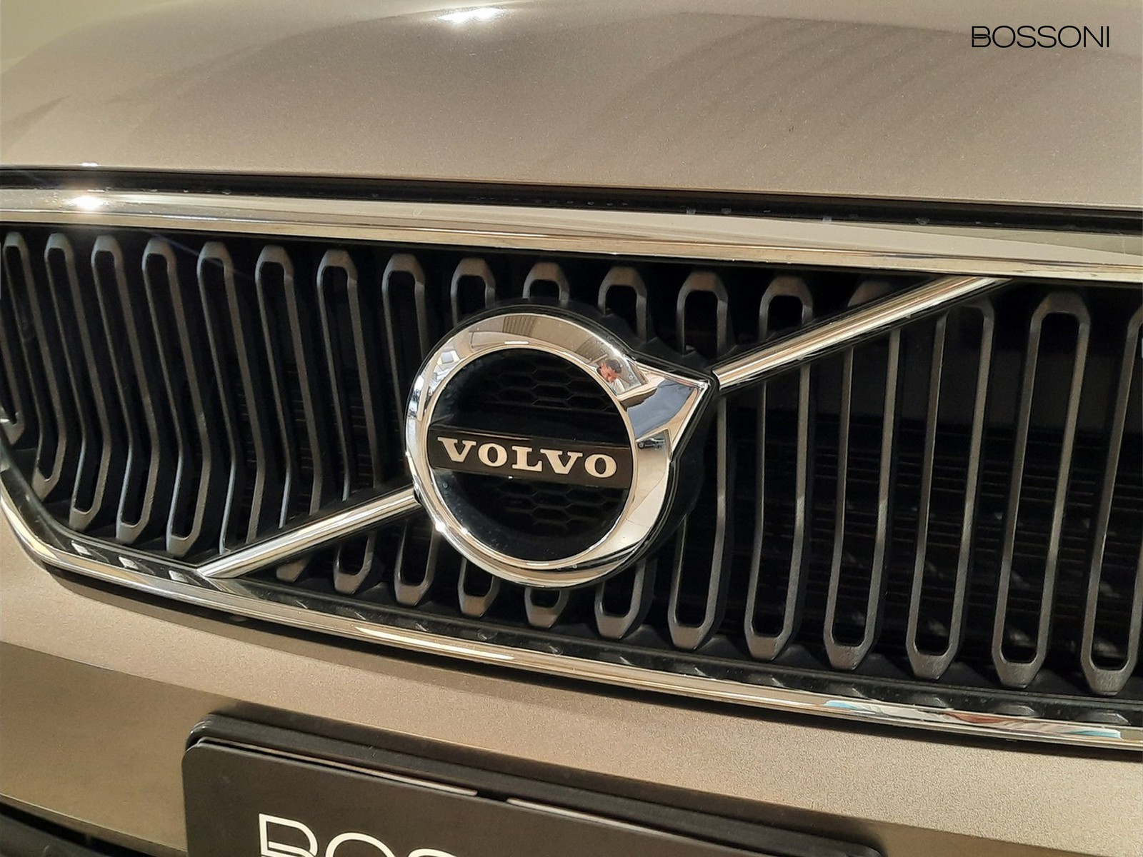 29 - Volvo XC40 n1 1.5 t2 momentum geartronic my21 autocarro