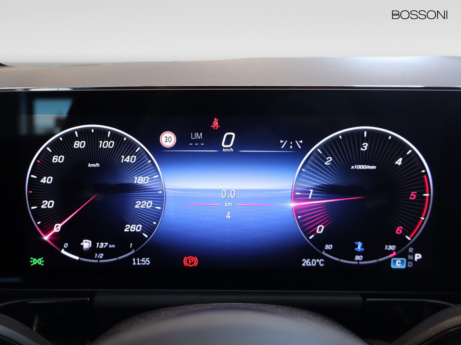 9 - Mercedes GLA 200 d amg line extra 8g-dct