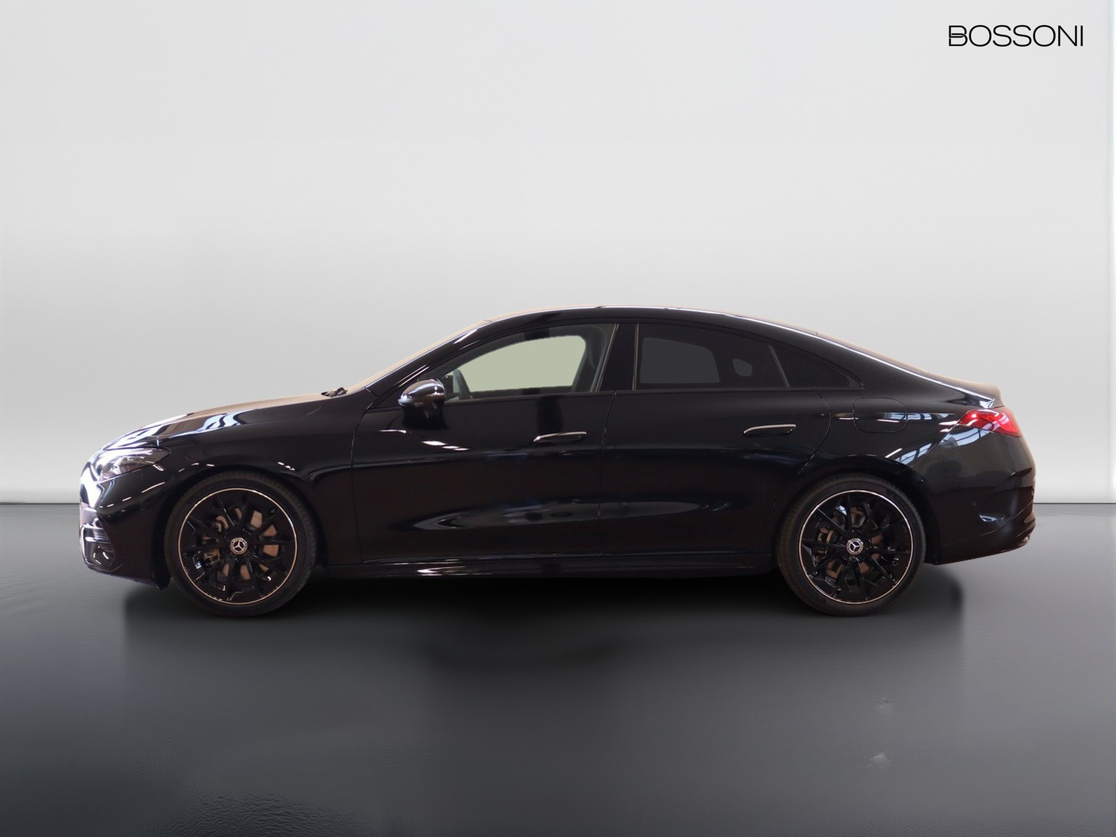 3 - Mercedes CLA 200 advanced plus auto