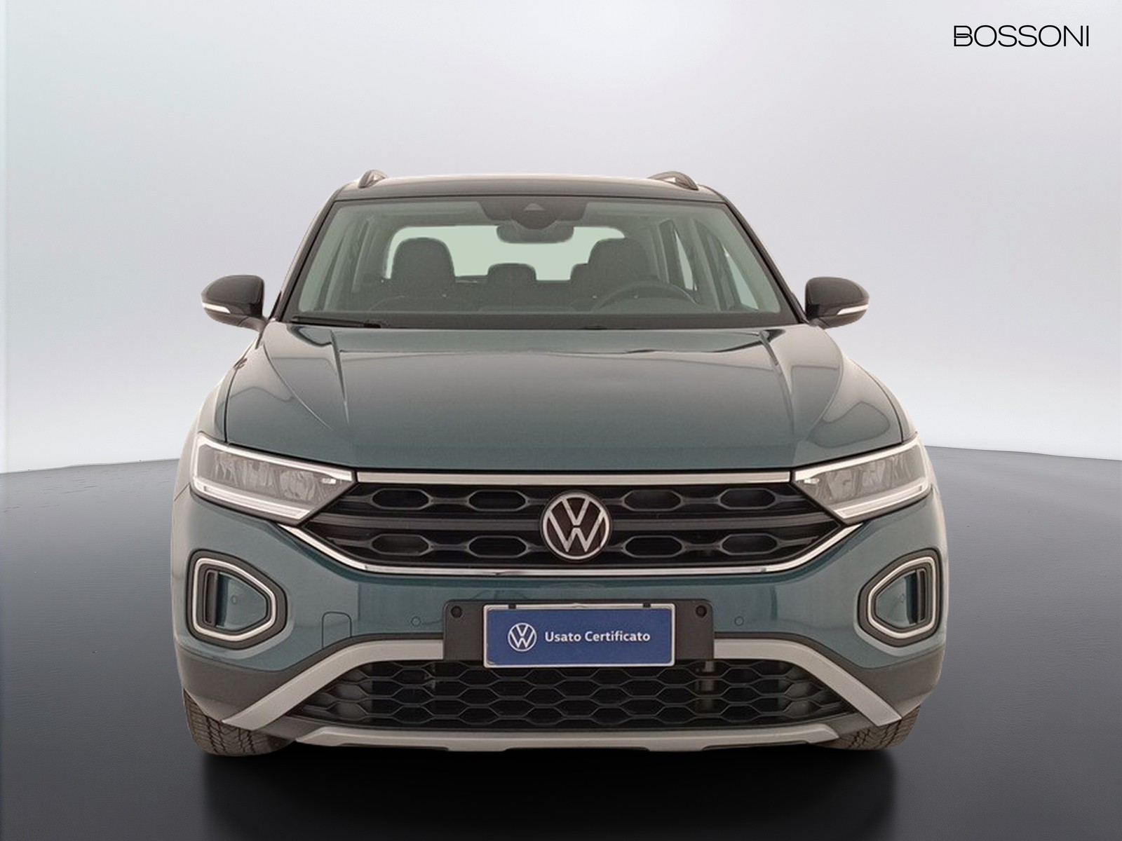 2 - Volkswagen T-Roc 1.0 tsi 110cv life