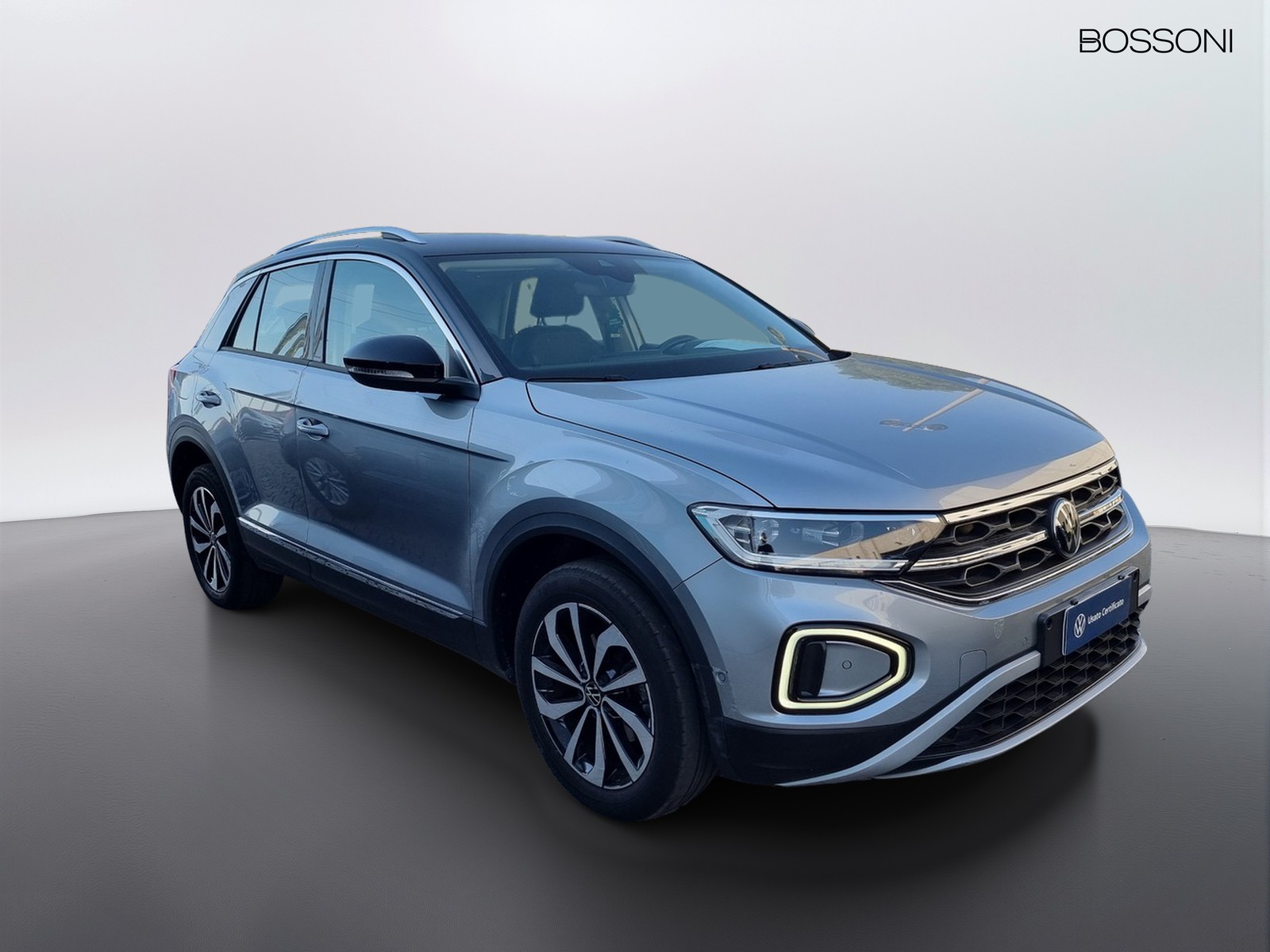 2 - Volkswagen T-Roc 1.5 tsi act style dsg
