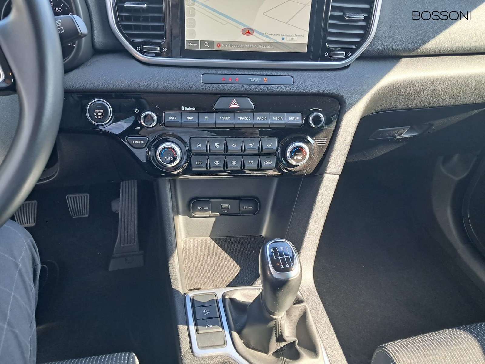 8 - Kia Sportage 1.6 gdi 132cv style 2wd