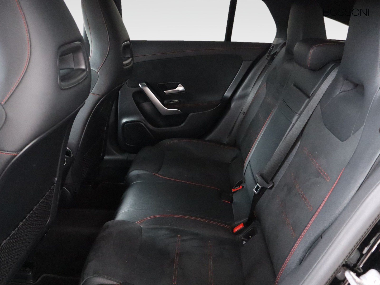 8 - Mercedes CLA shooting brake 180 d amg line advanced plus 8g-dct