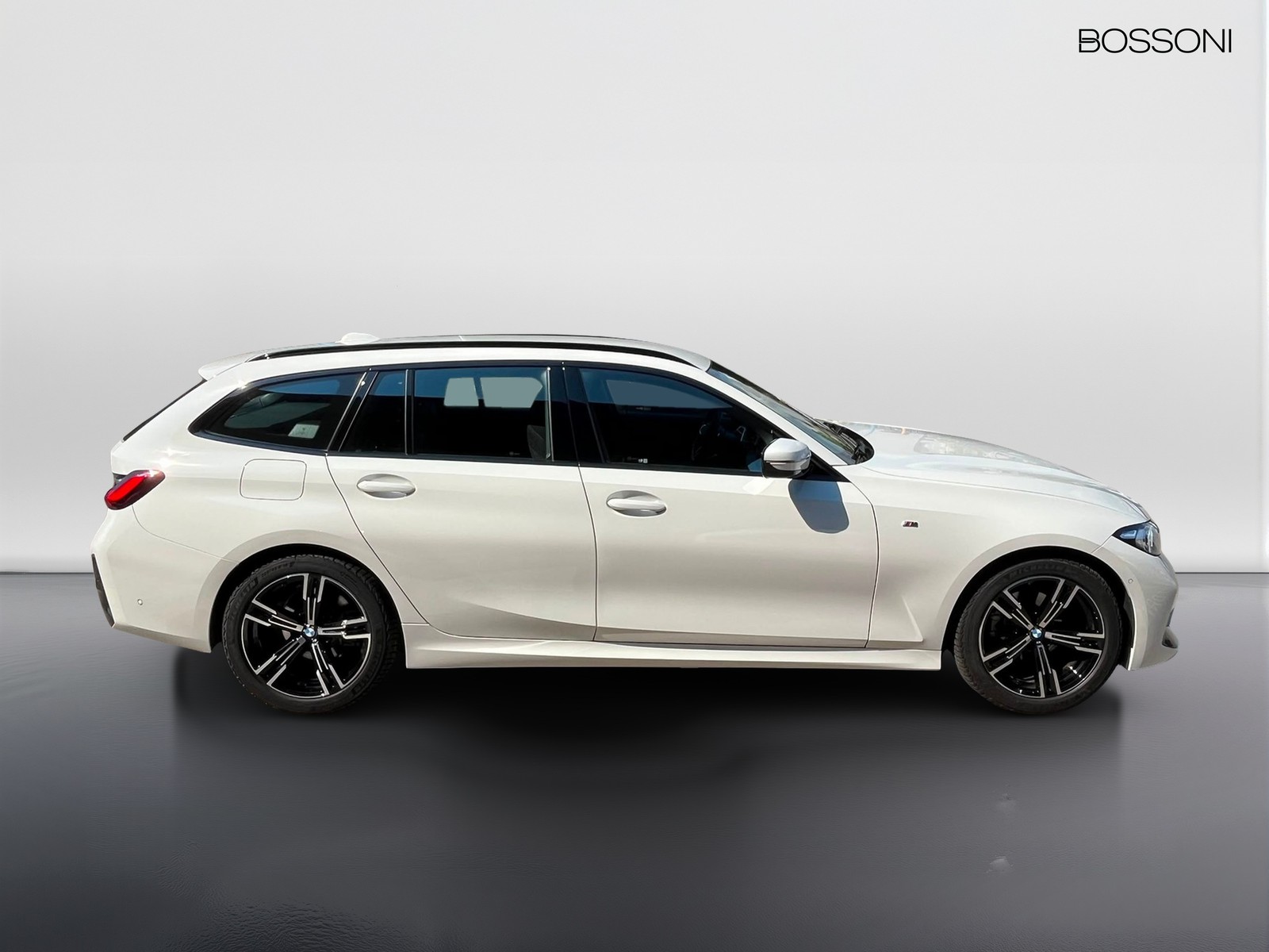 17 - BMW Serie 3 touring 318d mild hybrid 48v msport steptronic