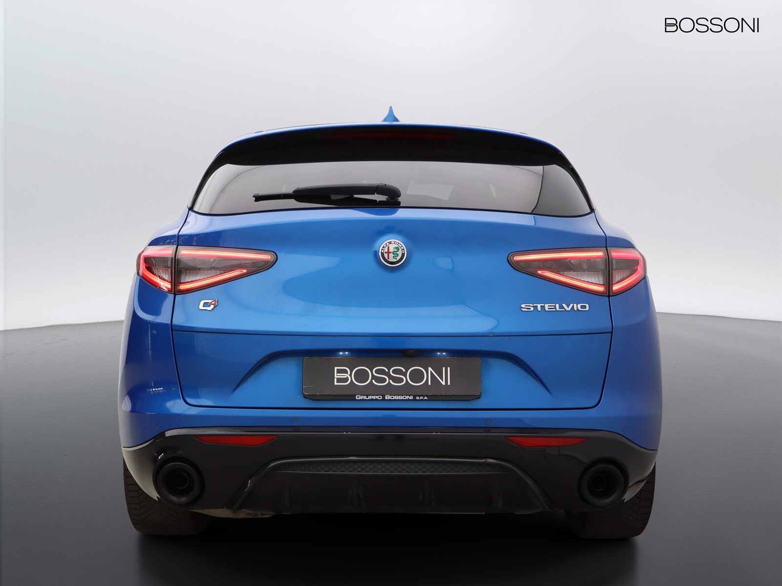 6 - Alfa Romeo Stelvio 2.2 turbo 210cv veloce q4 at8