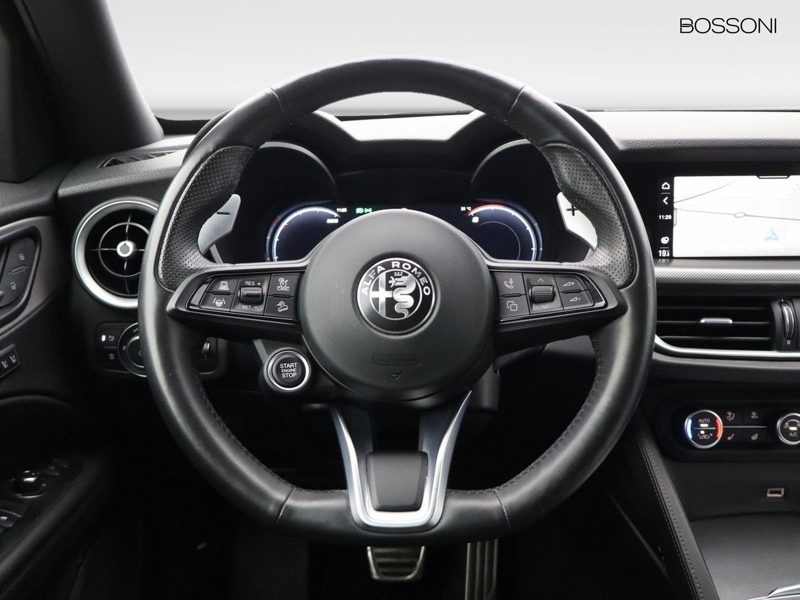 15 - Alfa Romeo Stelvio 2.2 turbo 210cv veloce q4 at8