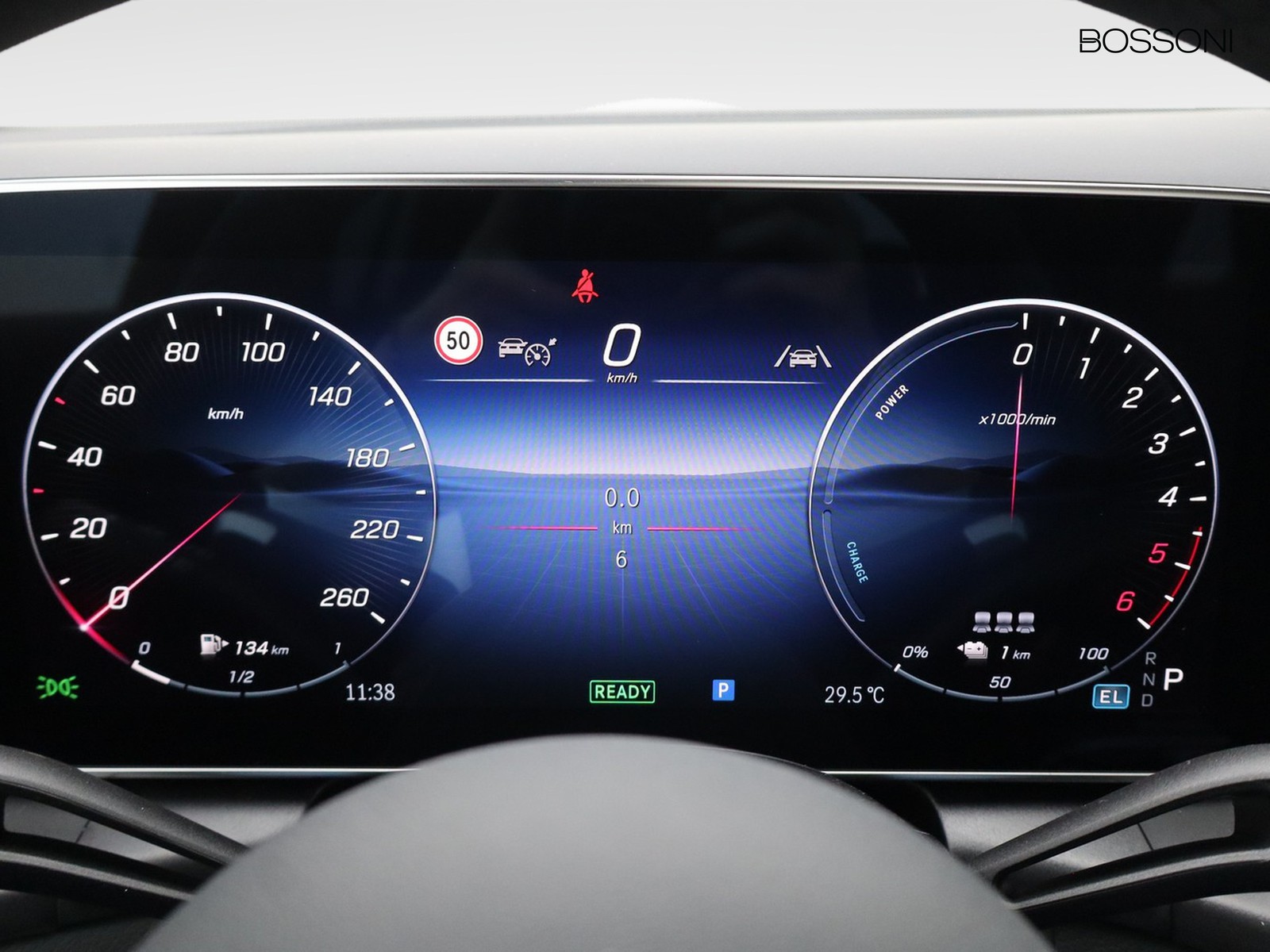 9 - Mercedes GLC suv 300 de plug in hybrid amg line premium 4matic 9g-tronic