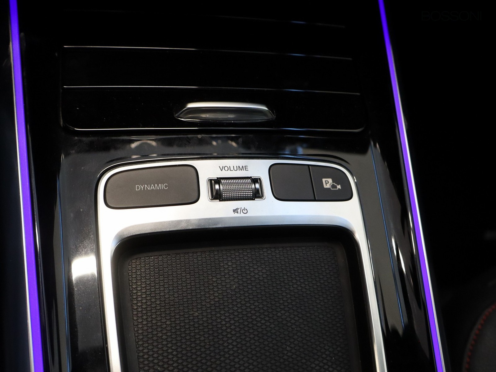 15 - Mercedes GLA 200 d amg line advanced plus digital edition 8g-dct