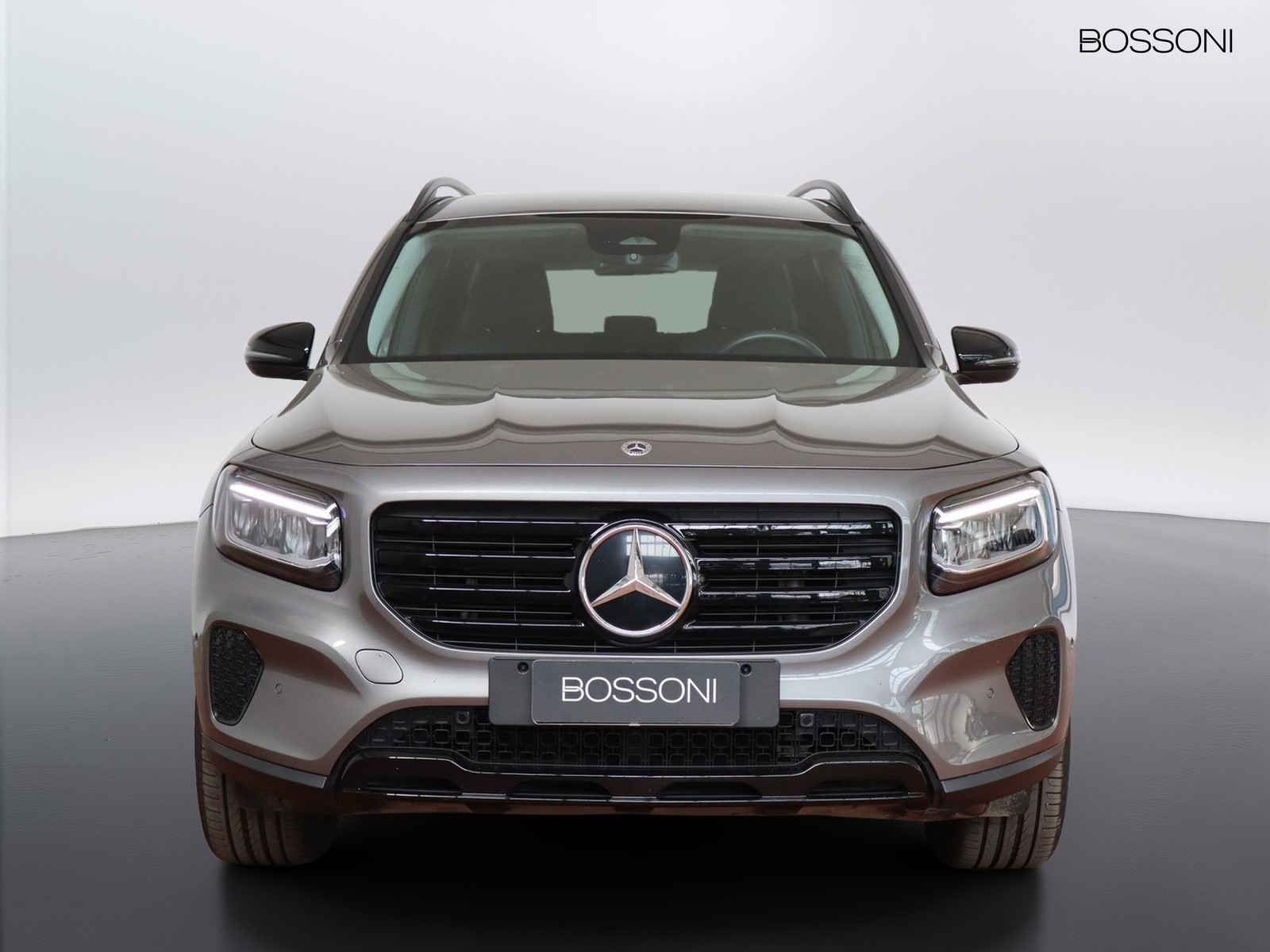 2 - Mercedes GLB 200 d progressive advanced plus 4matic 8g-dct