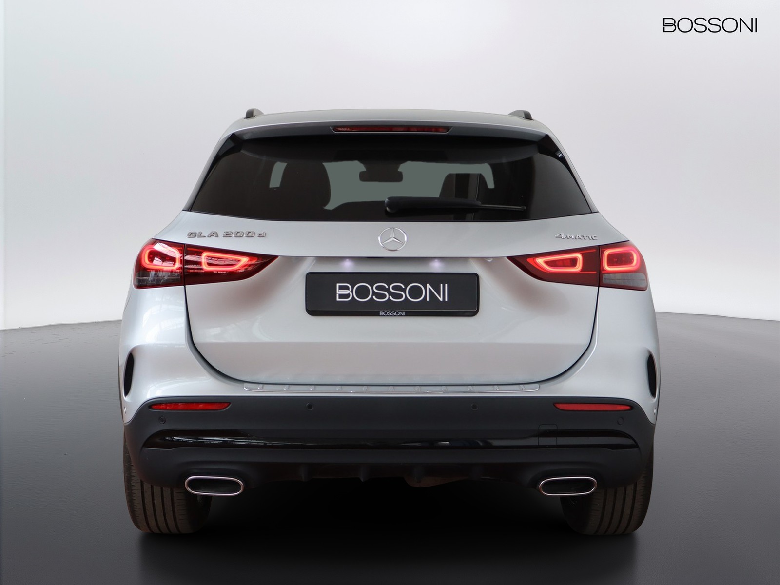 6 - Mercedes GLA 200 d premium 4matic 8g-dct