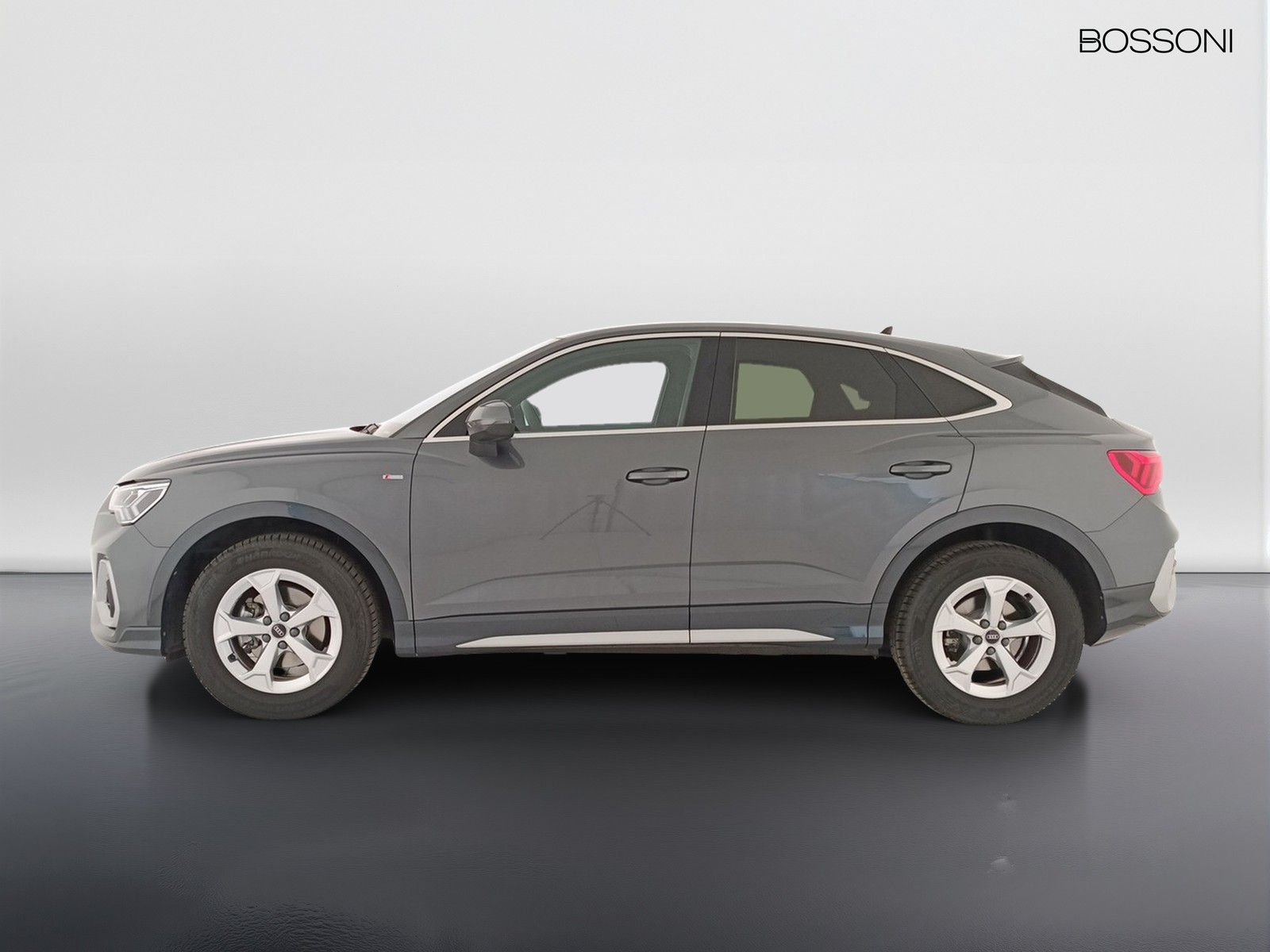 3 - Audi Q3 sportback 35 1.5 tfsi evo2 s line edition s tronic