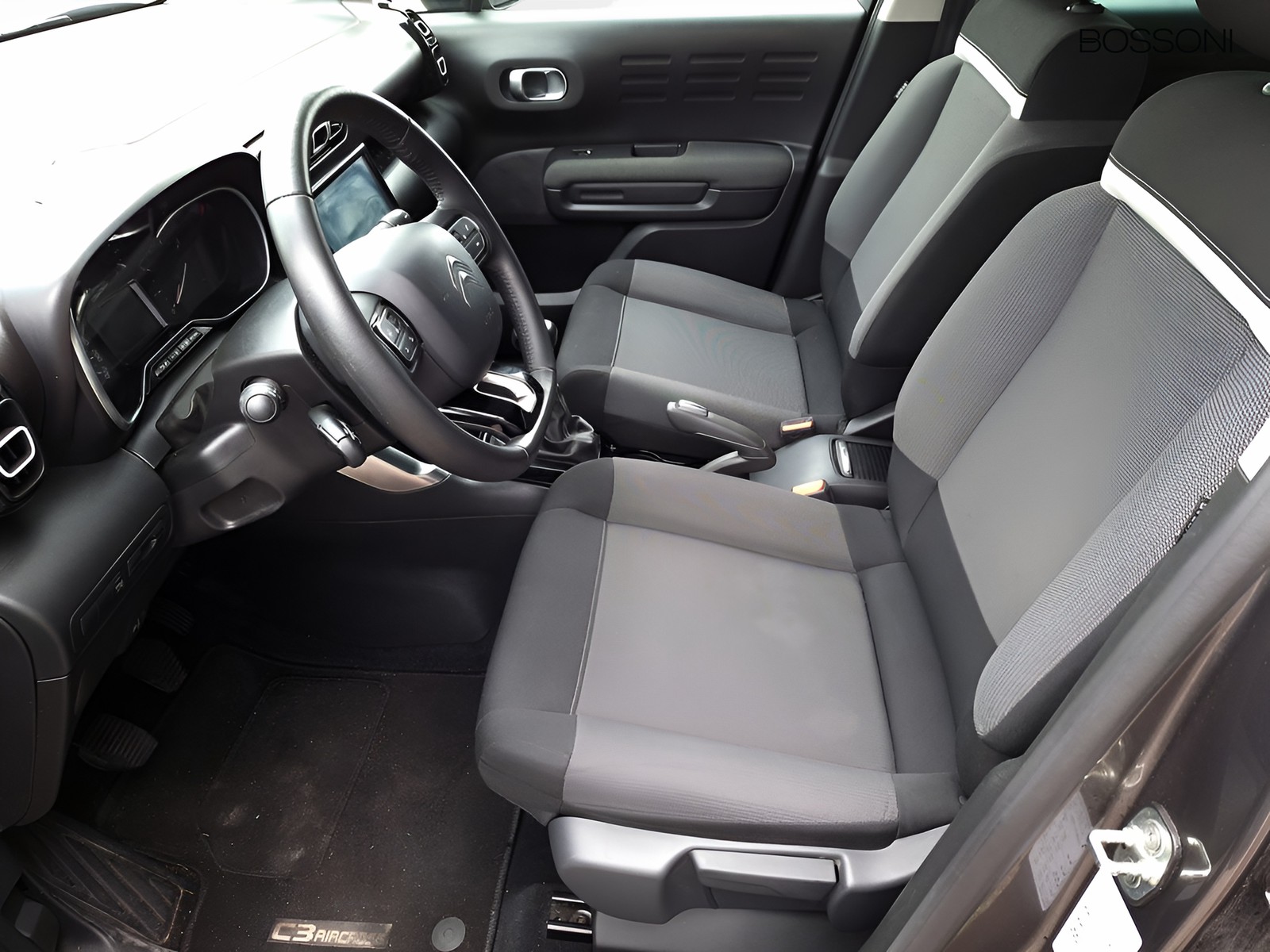 11 - Citroen C3 Aircross 1.2 puretech 110cv max s&s
