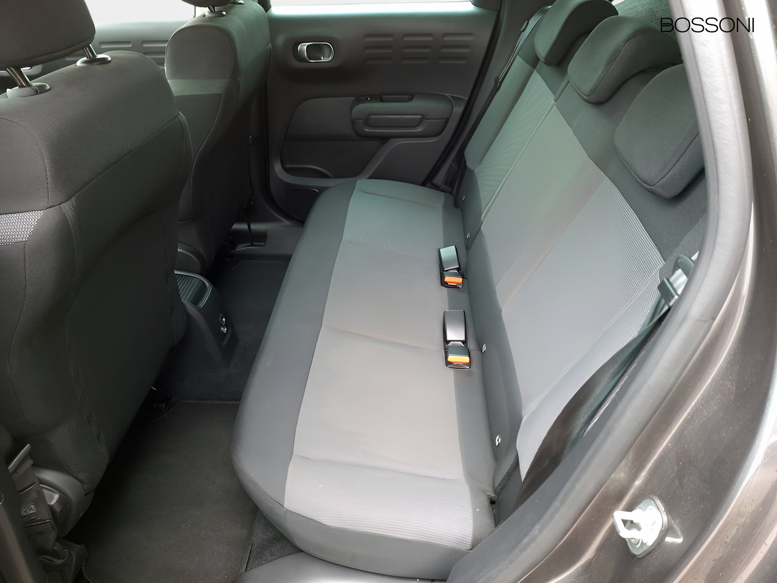 12 - Citroen C3 Aircross 1.2 puretech 110cv max s&s