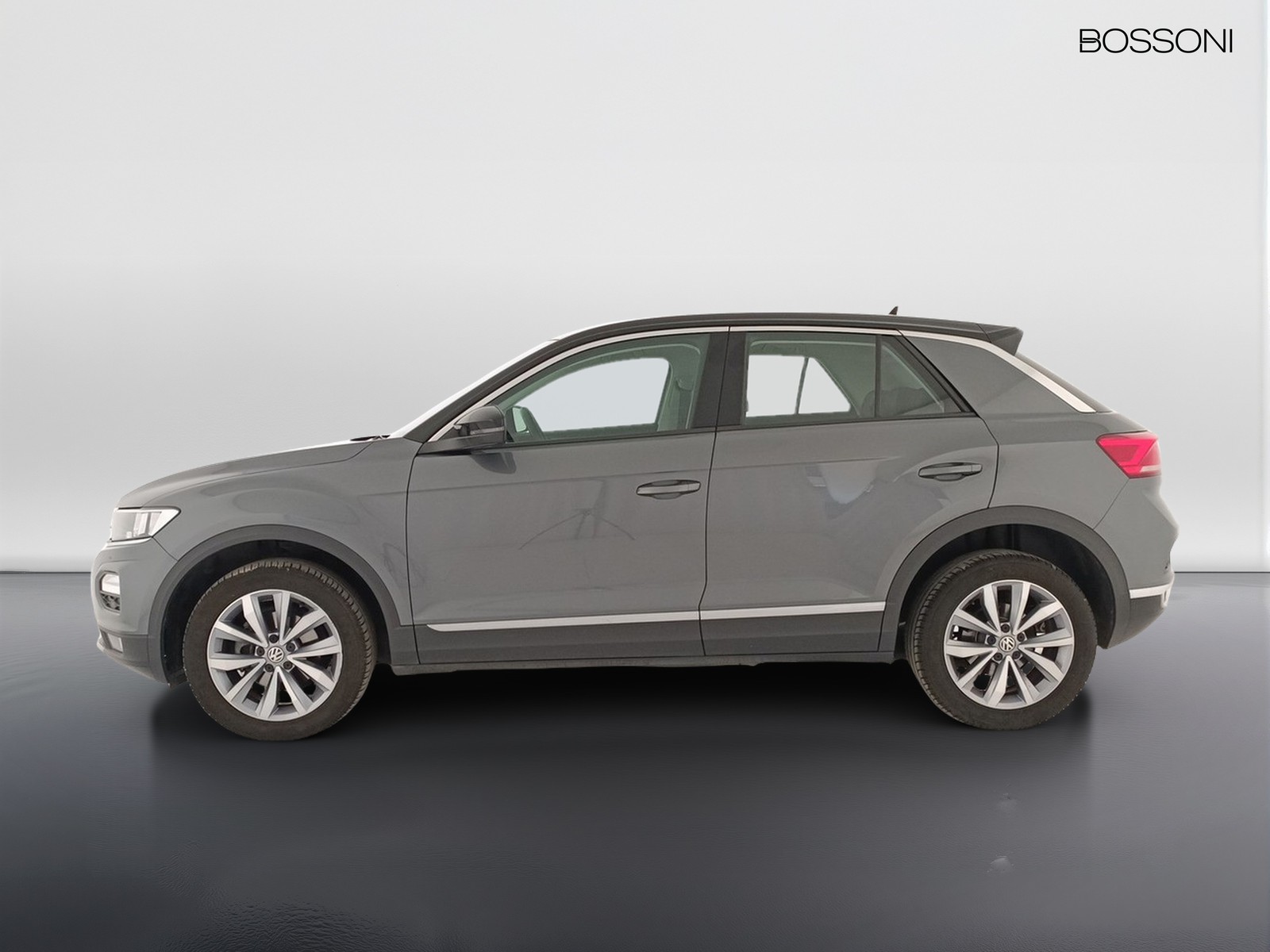 3 - Volkswagen T-Roc 1.0 tsi 115cv style