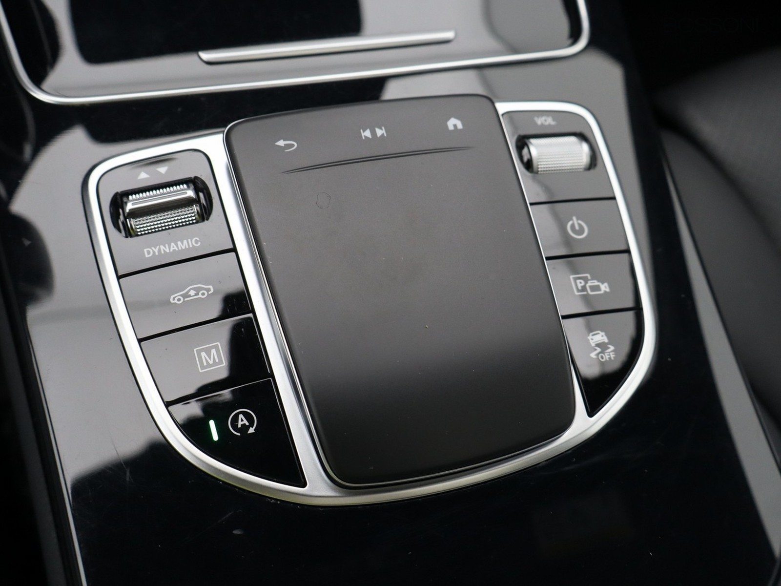 14 - Mercedes GLC coupe 220 d premium 4matic 9g-tronic plus