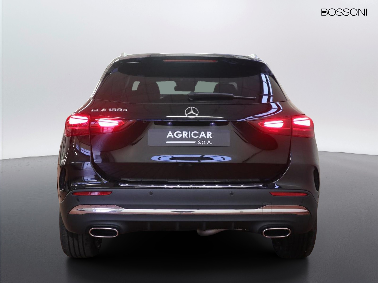 6 - Mercedes GLA 180 d amg line advanced plus 8g-dct