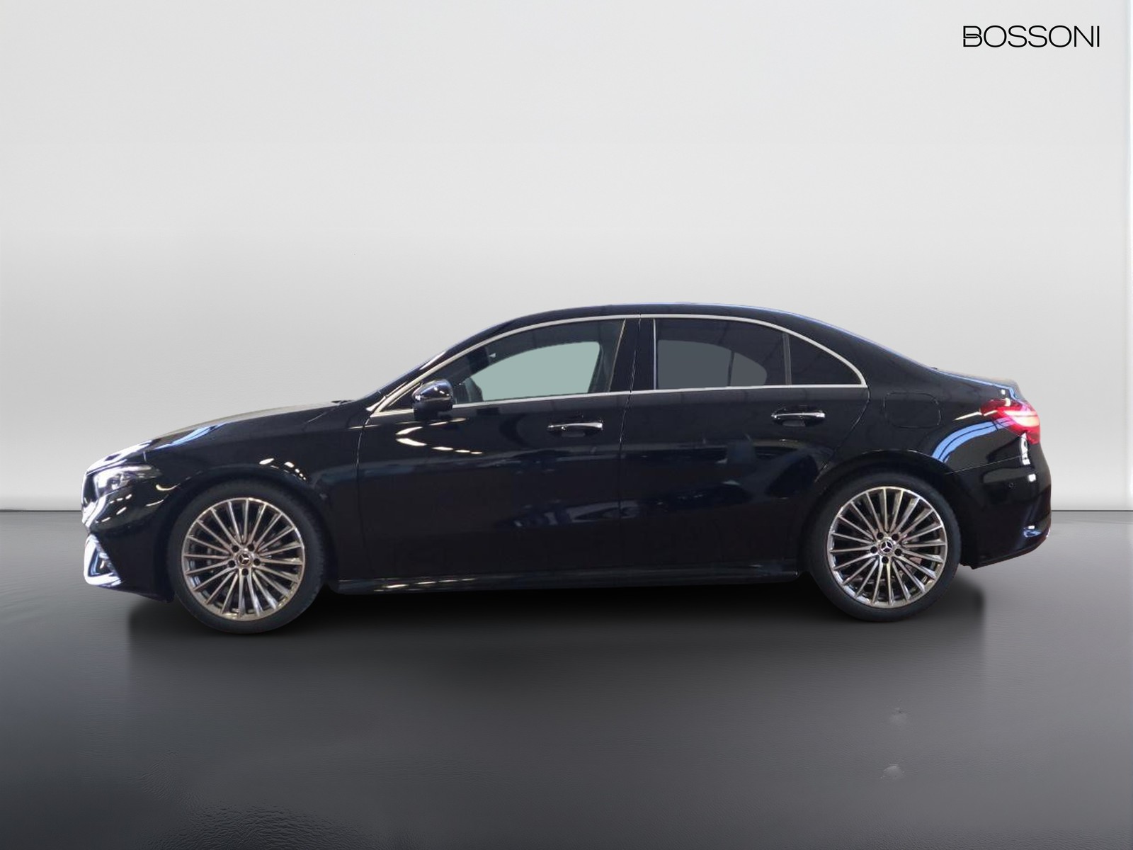 3 - Mercedes Classe A 180 d amg line advanced plus 8g-dct