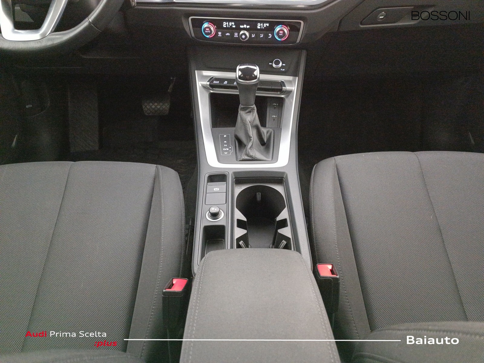 14 - Audi Q3 sportback 35 2.0 tdi s tronic