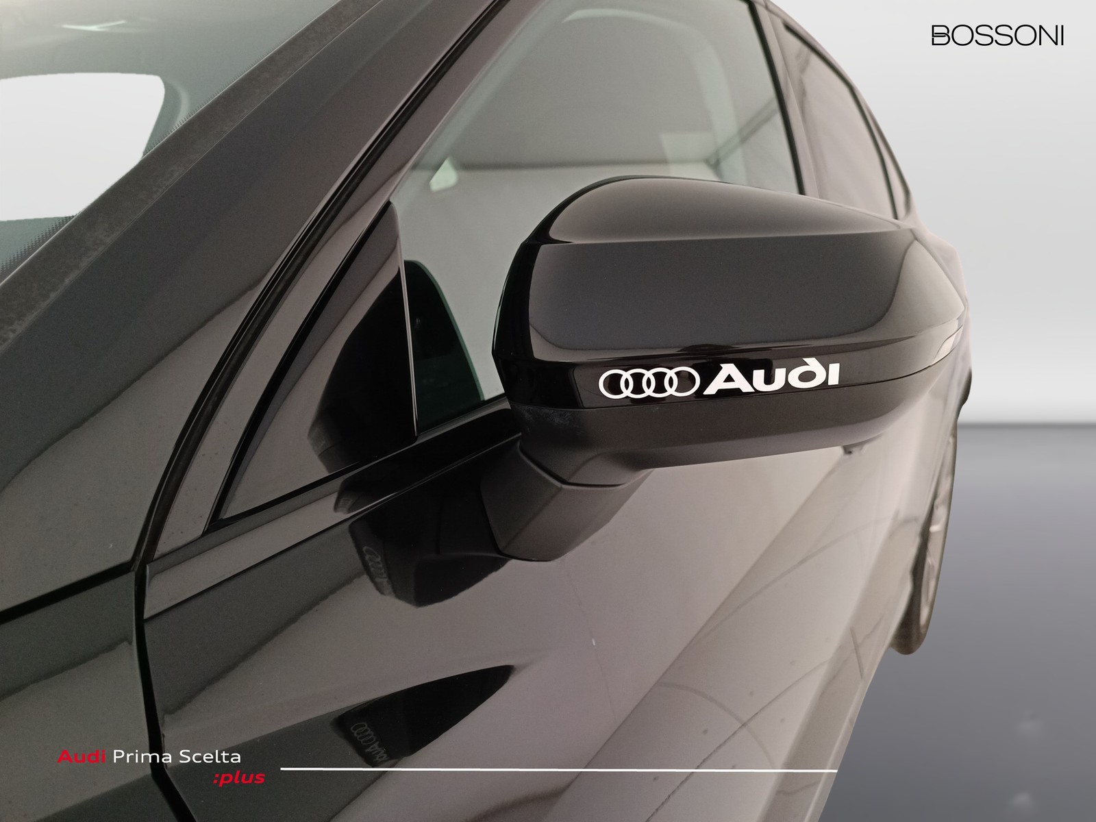 24 - Audi Q3 sportback 35 2.0 tdi s tronic