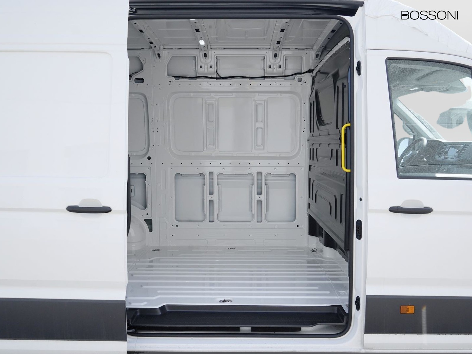 8 - Volkswagen VIC Crafter 30 2.0 tdi 140cv l3h3 business
