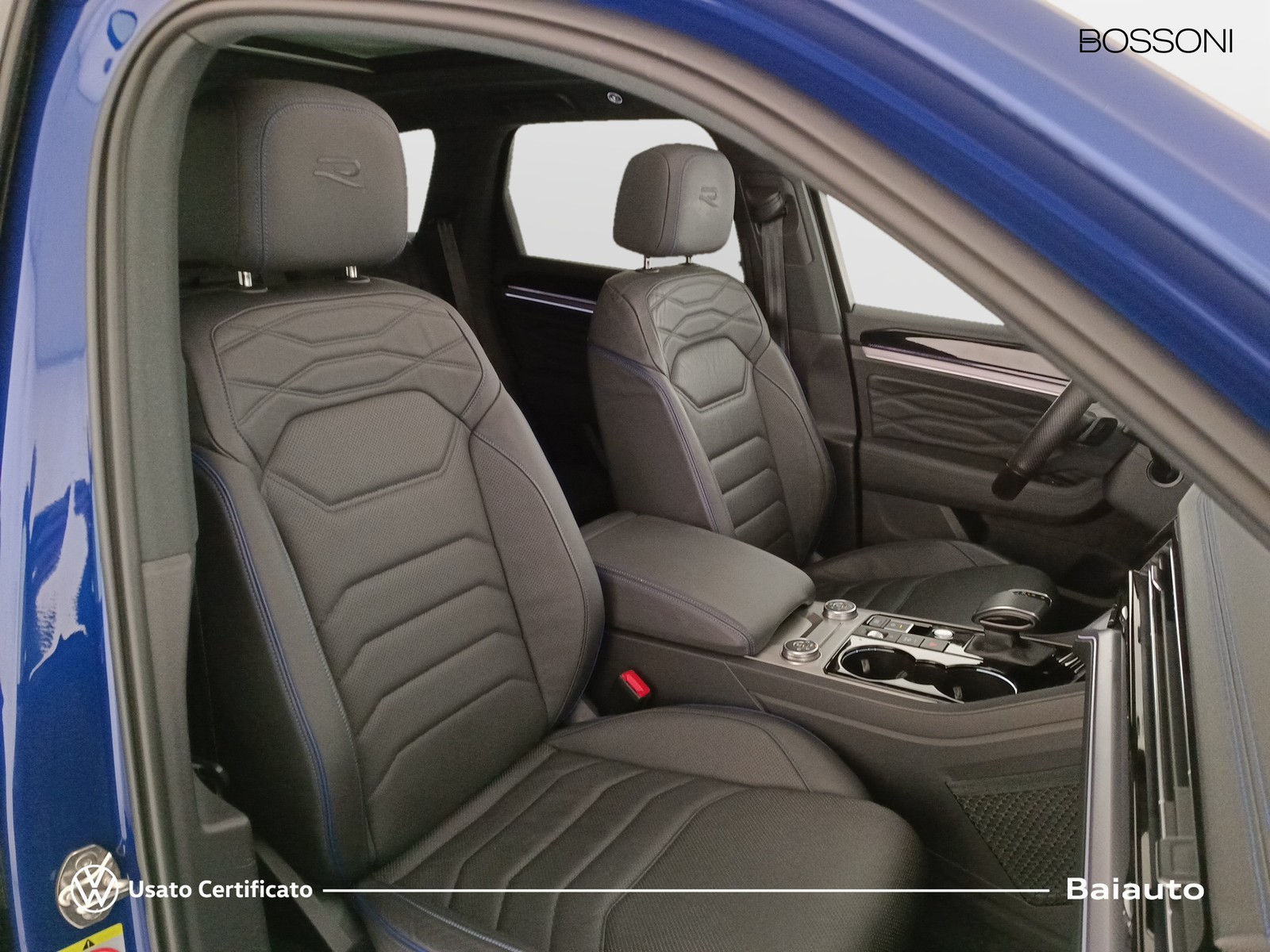 16 - Volkswagen Touareg 3.0 v6 tsi ehybrid r 4motion tiptronic