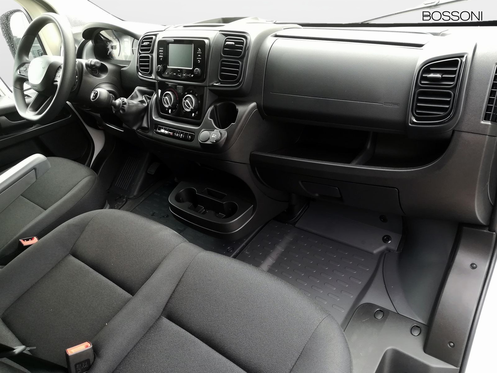 9 - Fiat Professional Ducato maxi 35 l3h2 2.2 diesel 140cv