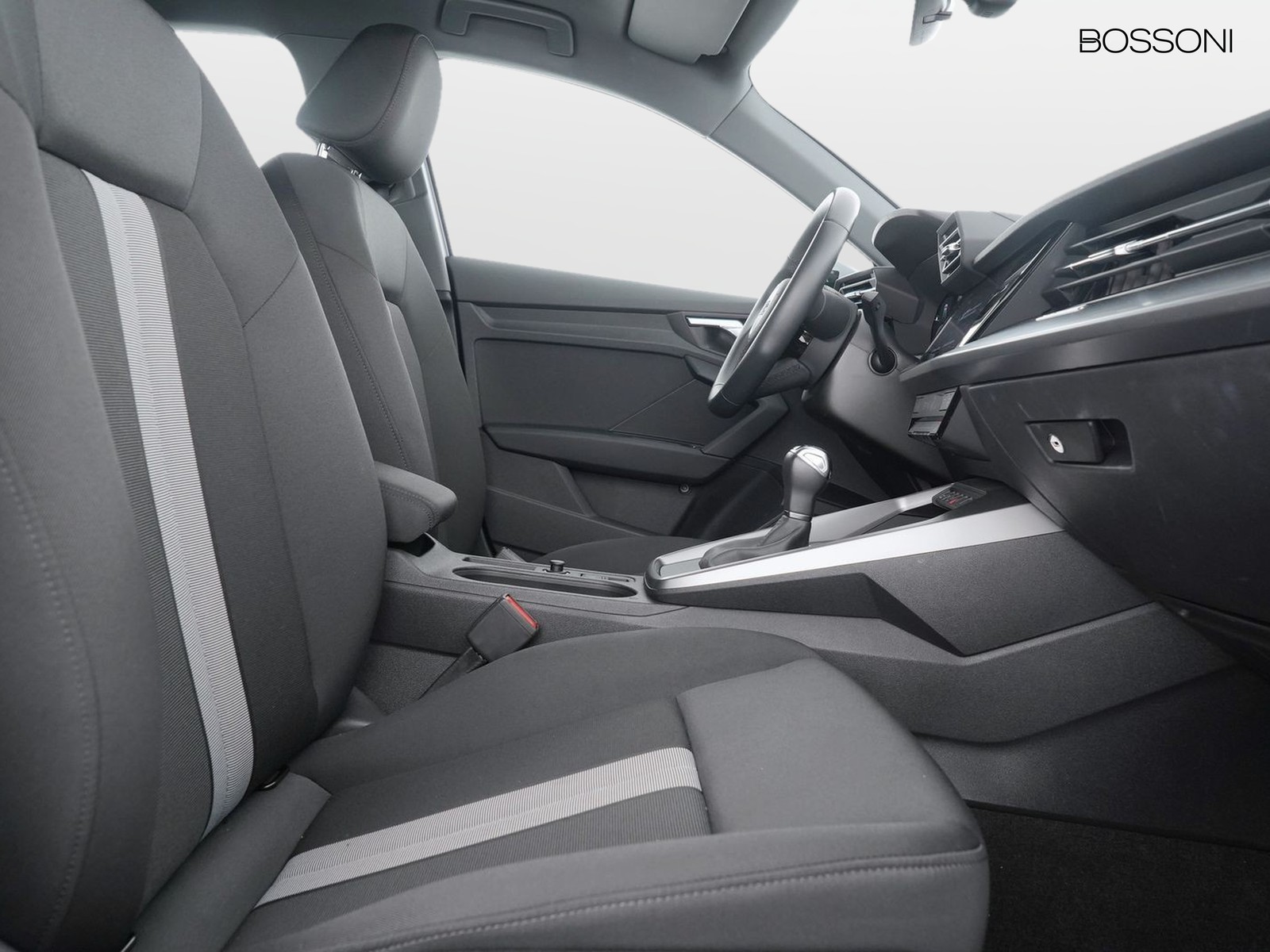 16 - Audi A3 sportback 30 2.0 tdi business